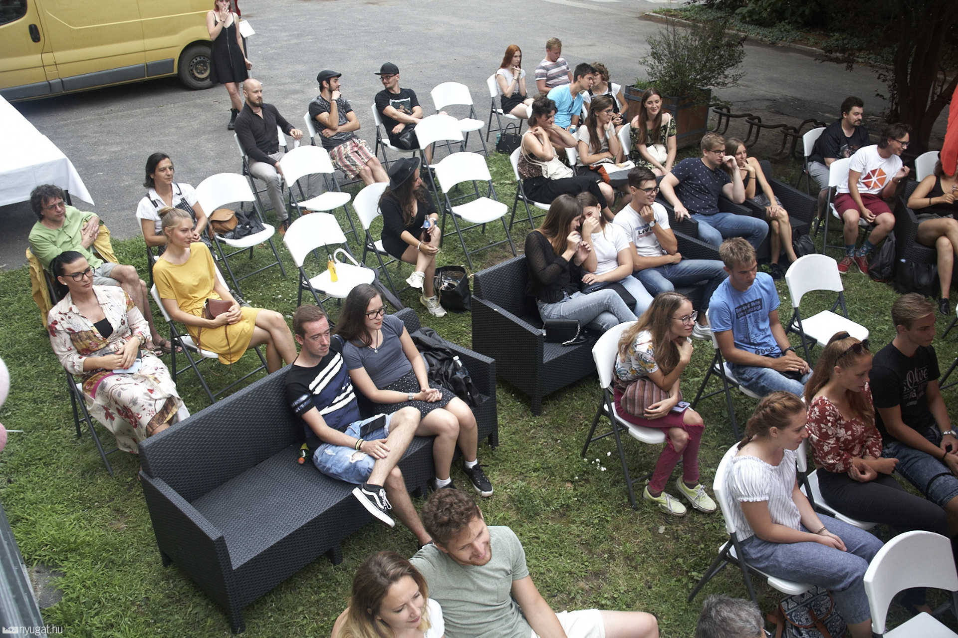 Slam Poetry az Agora MSH-ban Újranyitás 