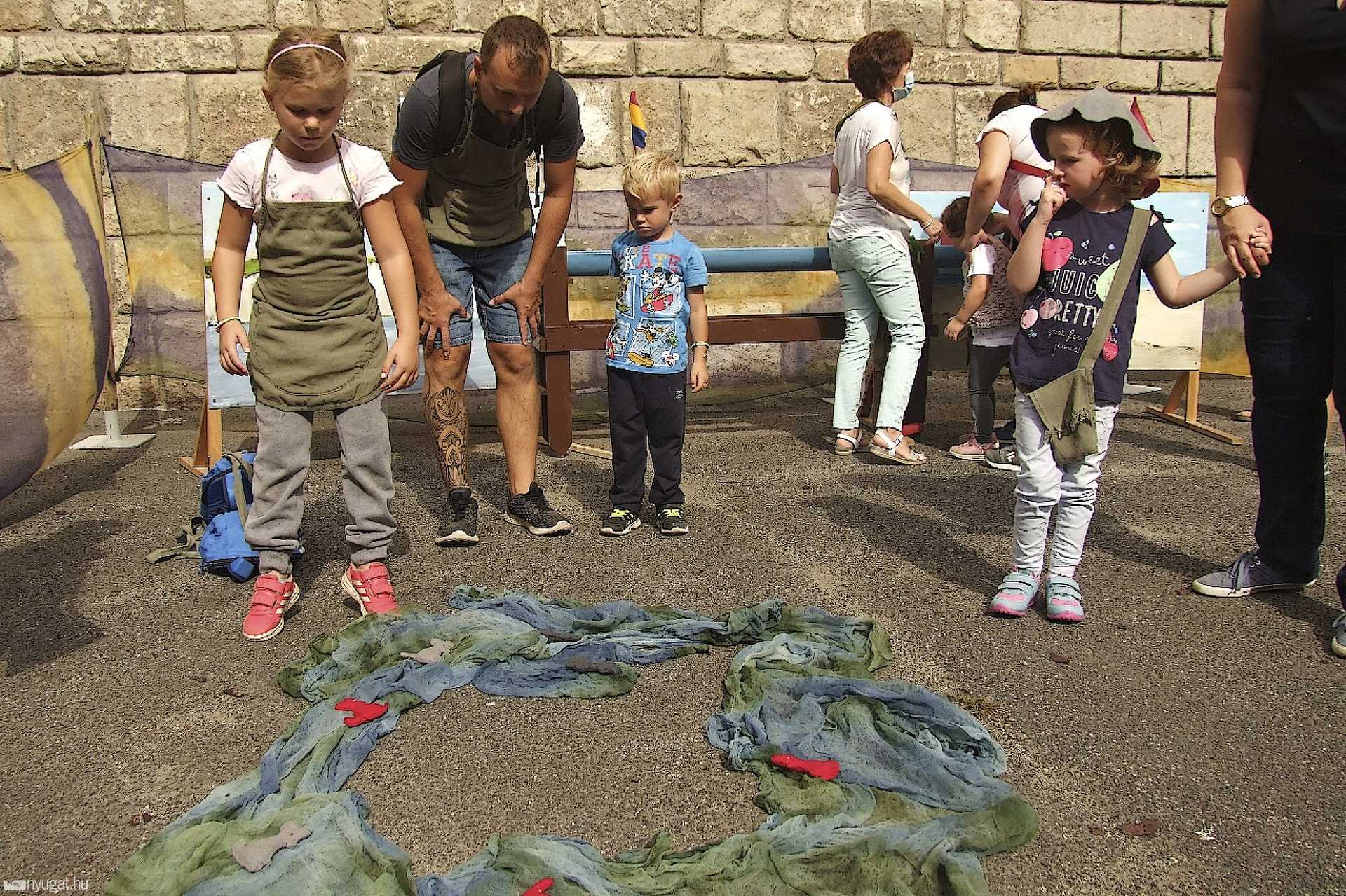 Érezd Szombathelyt! Játszóházi program az Agora teraszán