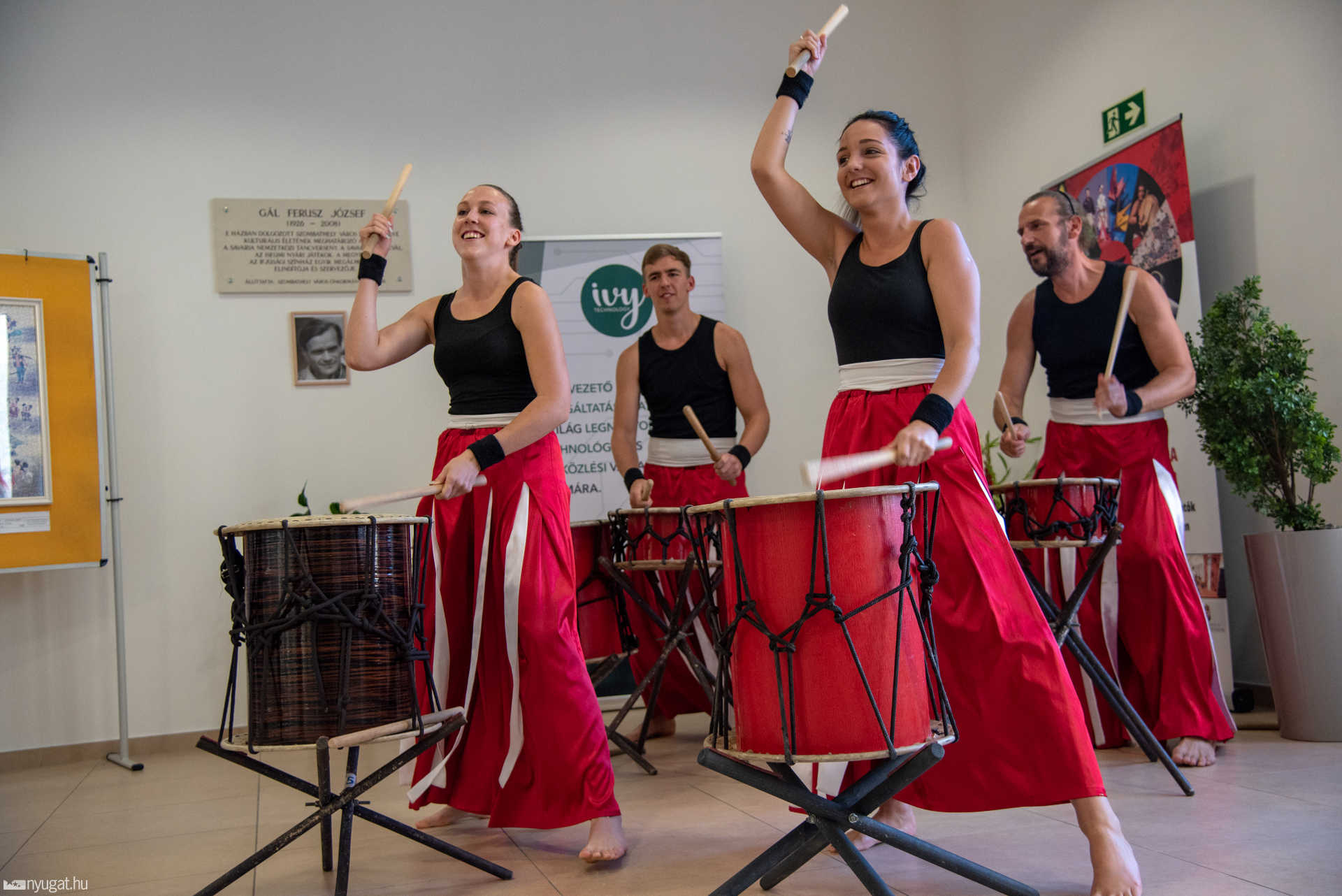 Ataru Taiko Japán dobszínház műsora