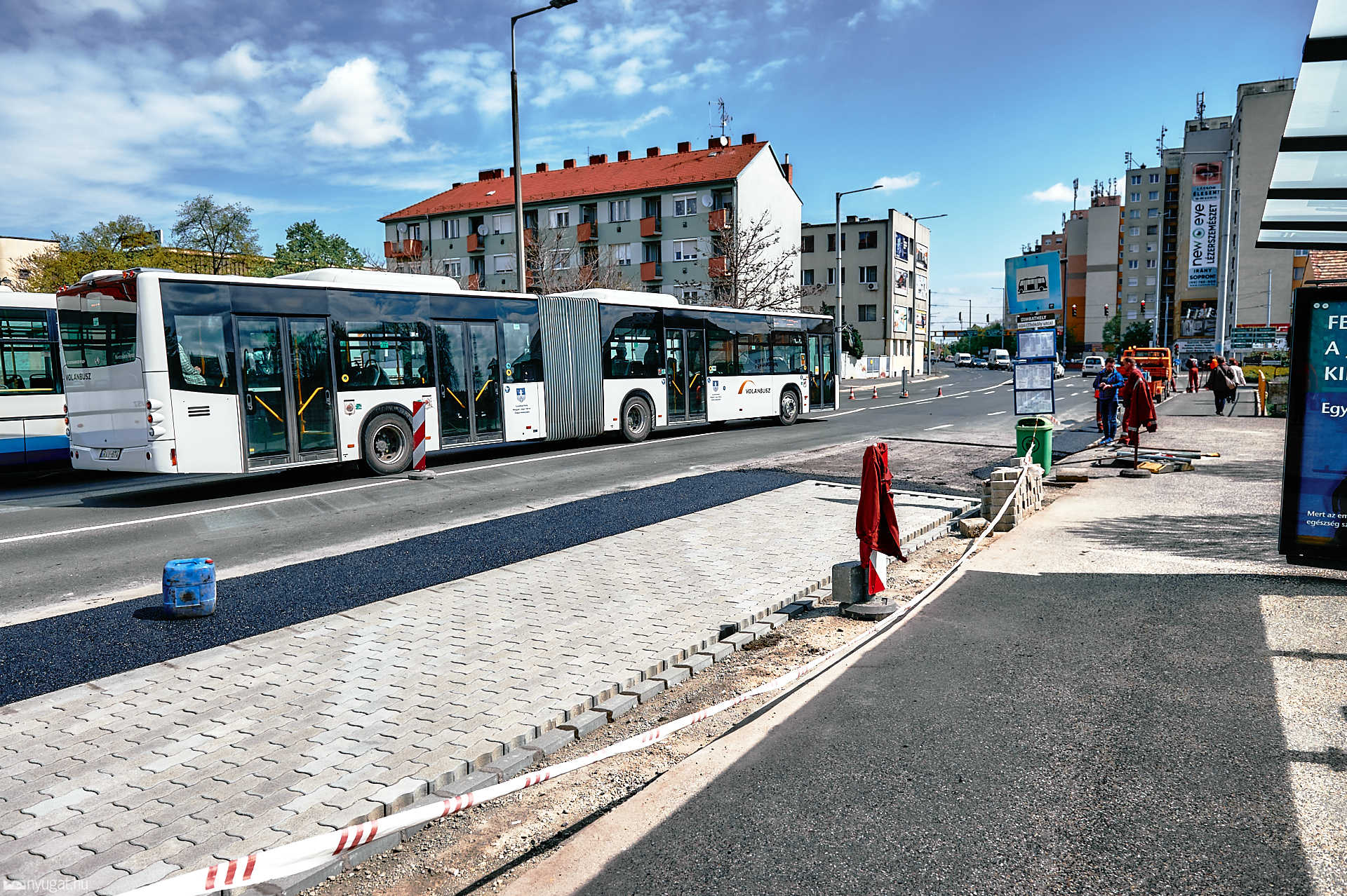 Buszváró sajtótájékoztató
