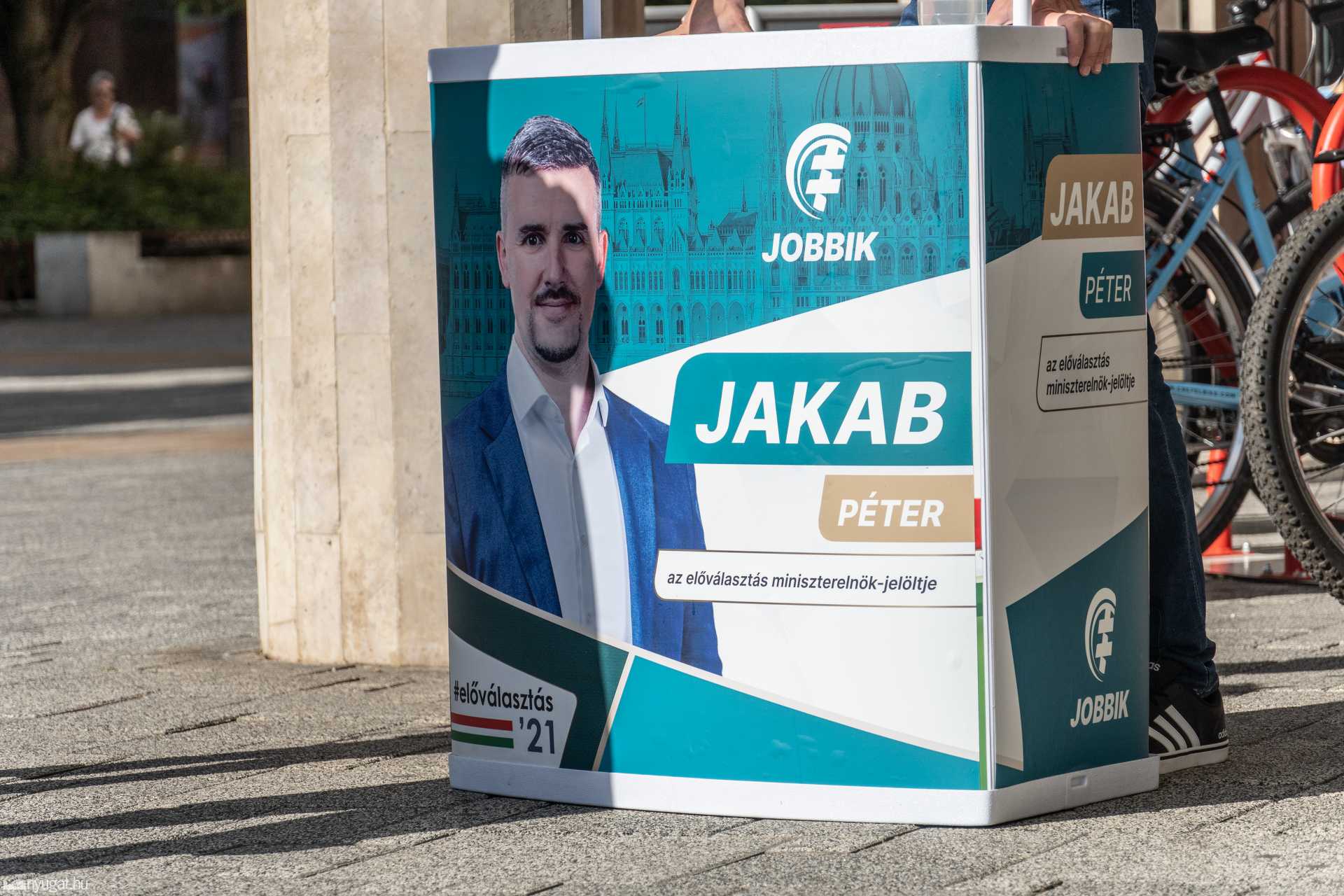 Jobbik stand a Fő téren