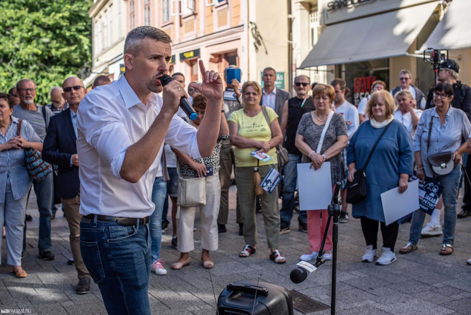 Jakab Péter utcafórum
