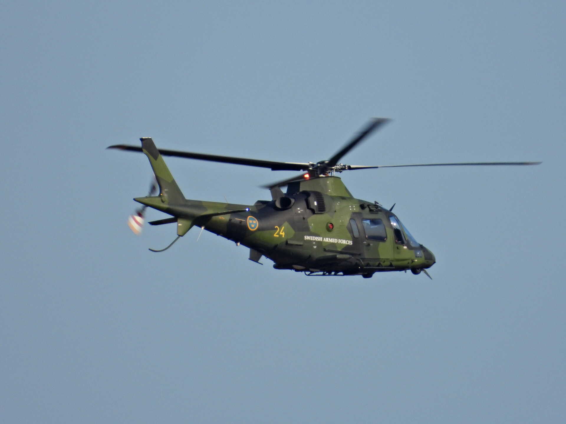 Gyakorlatozó harci helikopterek