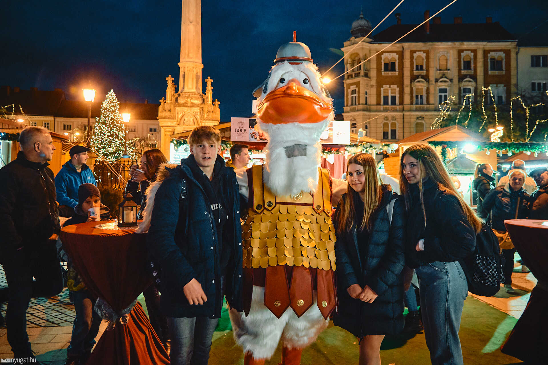 Advent a Fő téren