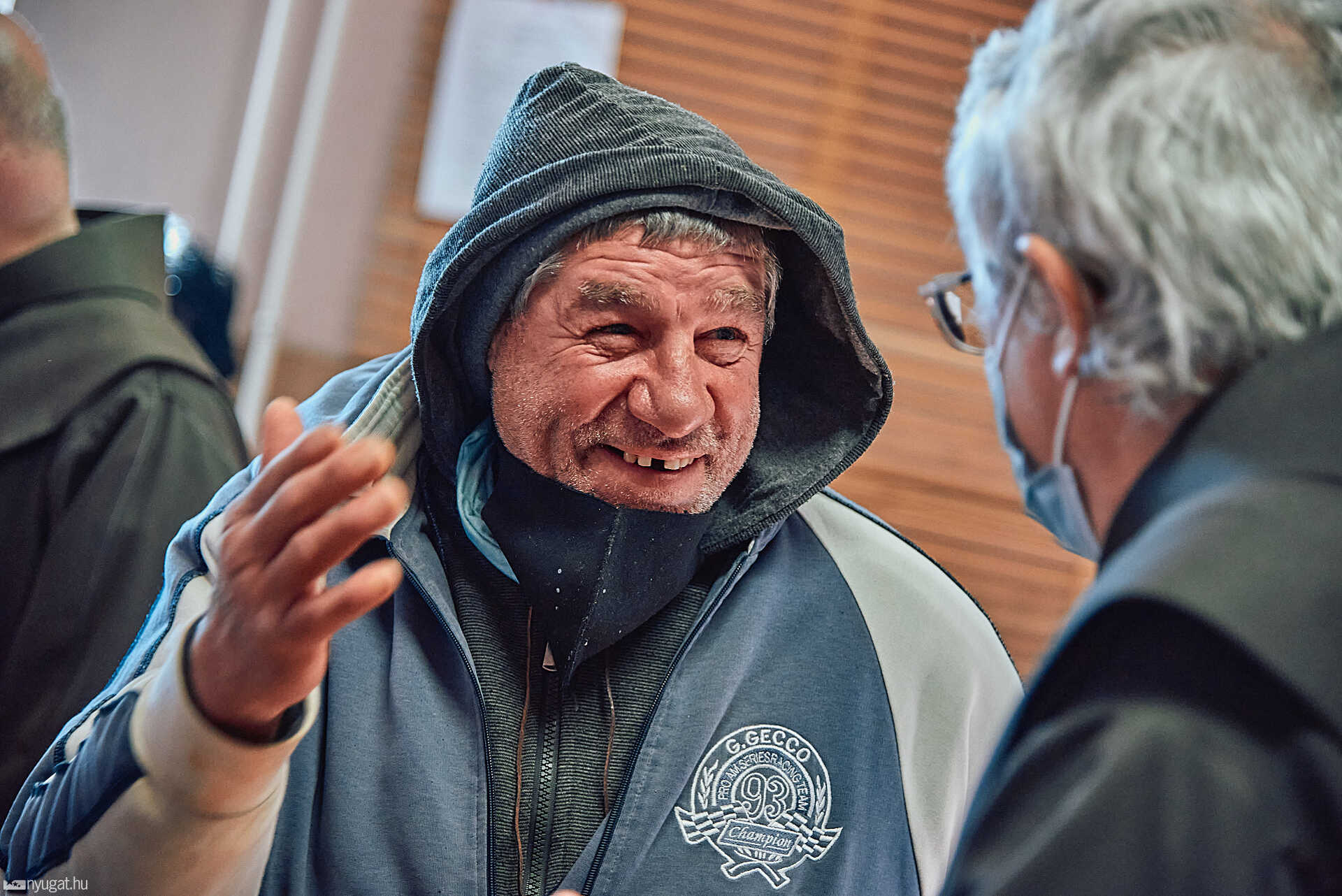 Ferencesek a szombathelyi hajléktalanszállón