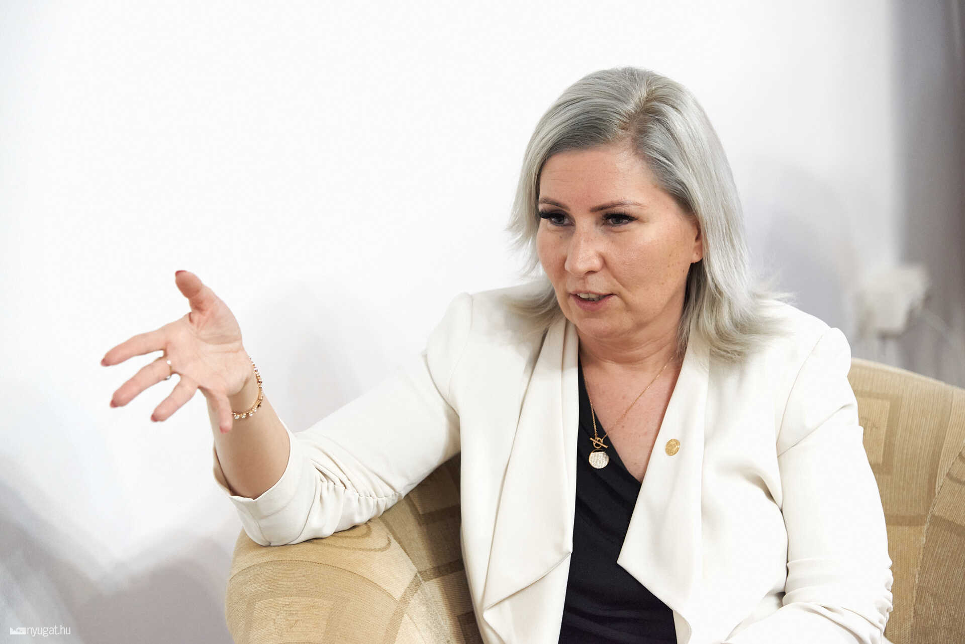 Lenkai Nóra