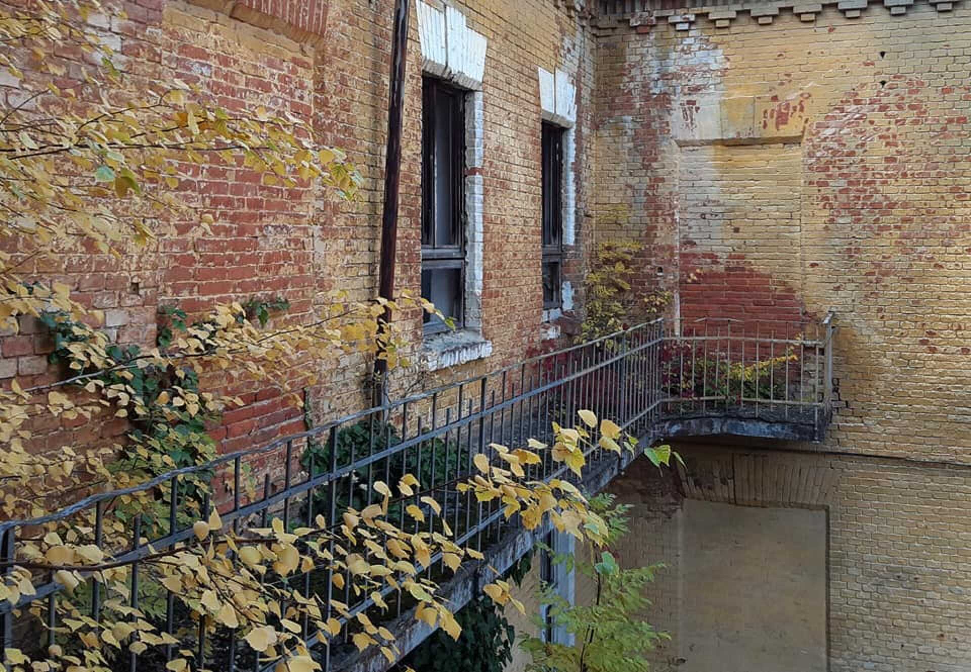 szombathelyi huszárlaktanya