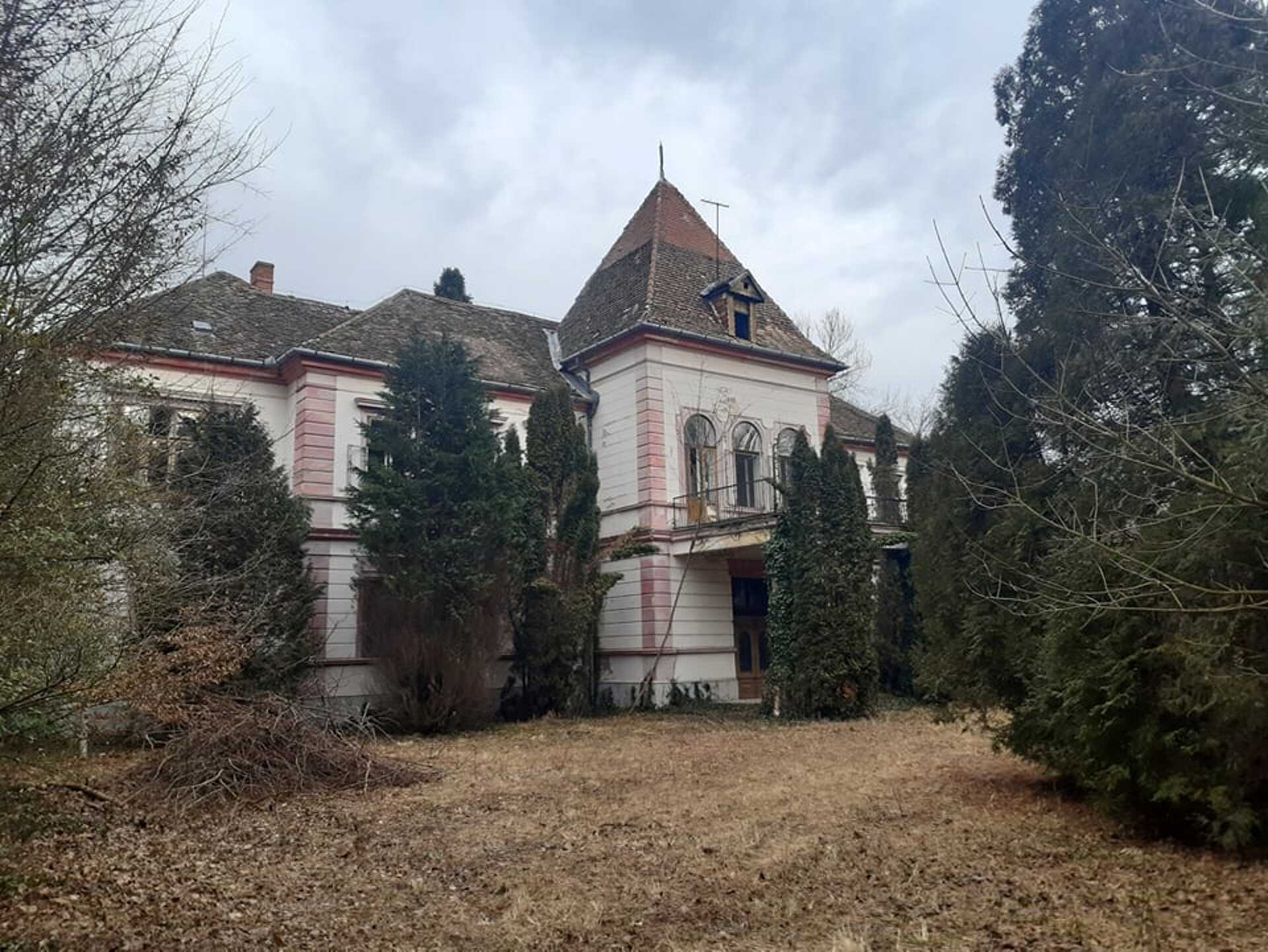 Széchenyi kastély Gencsapátiban