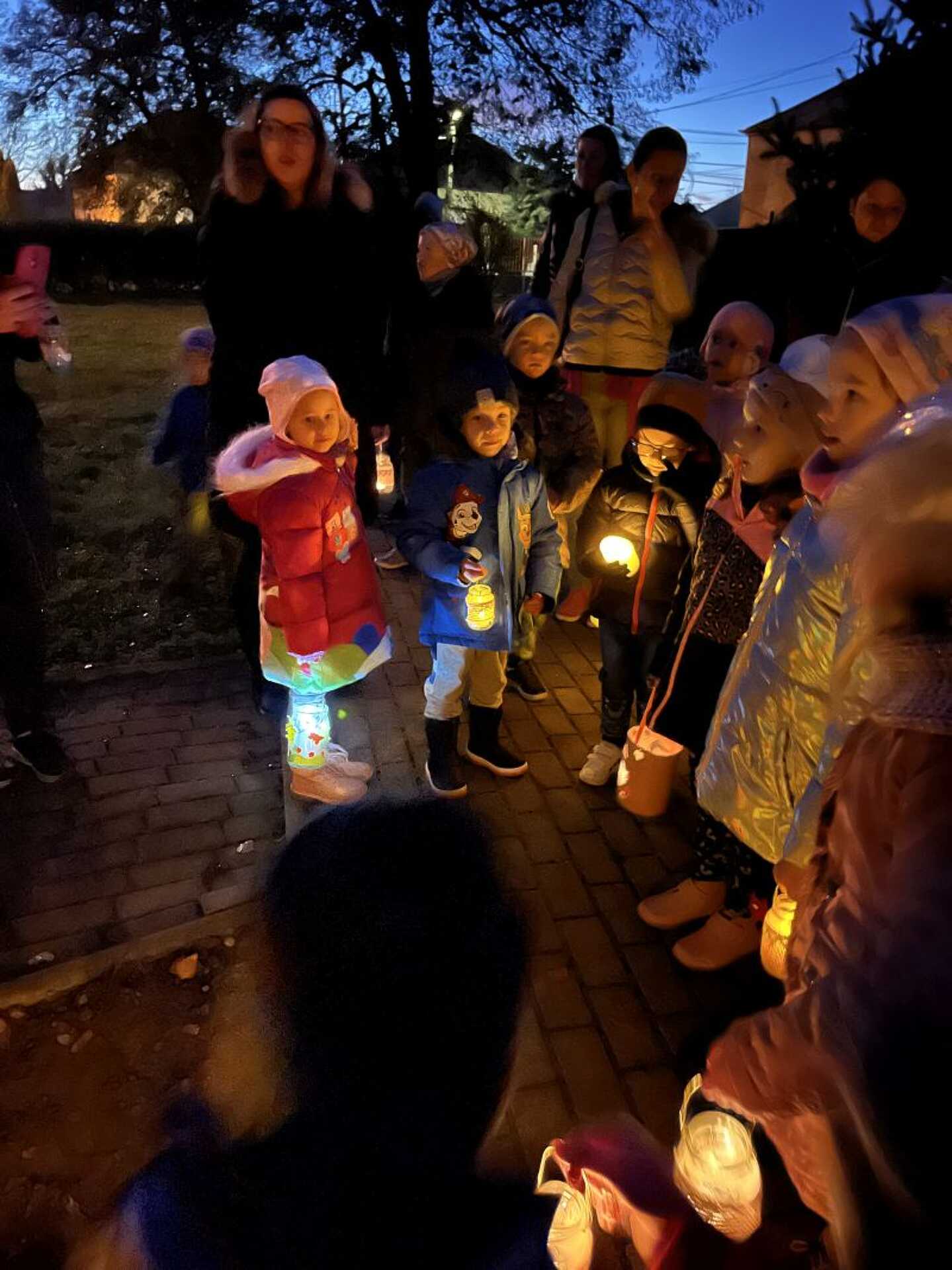 Söptei óvodások lámpás vonulása