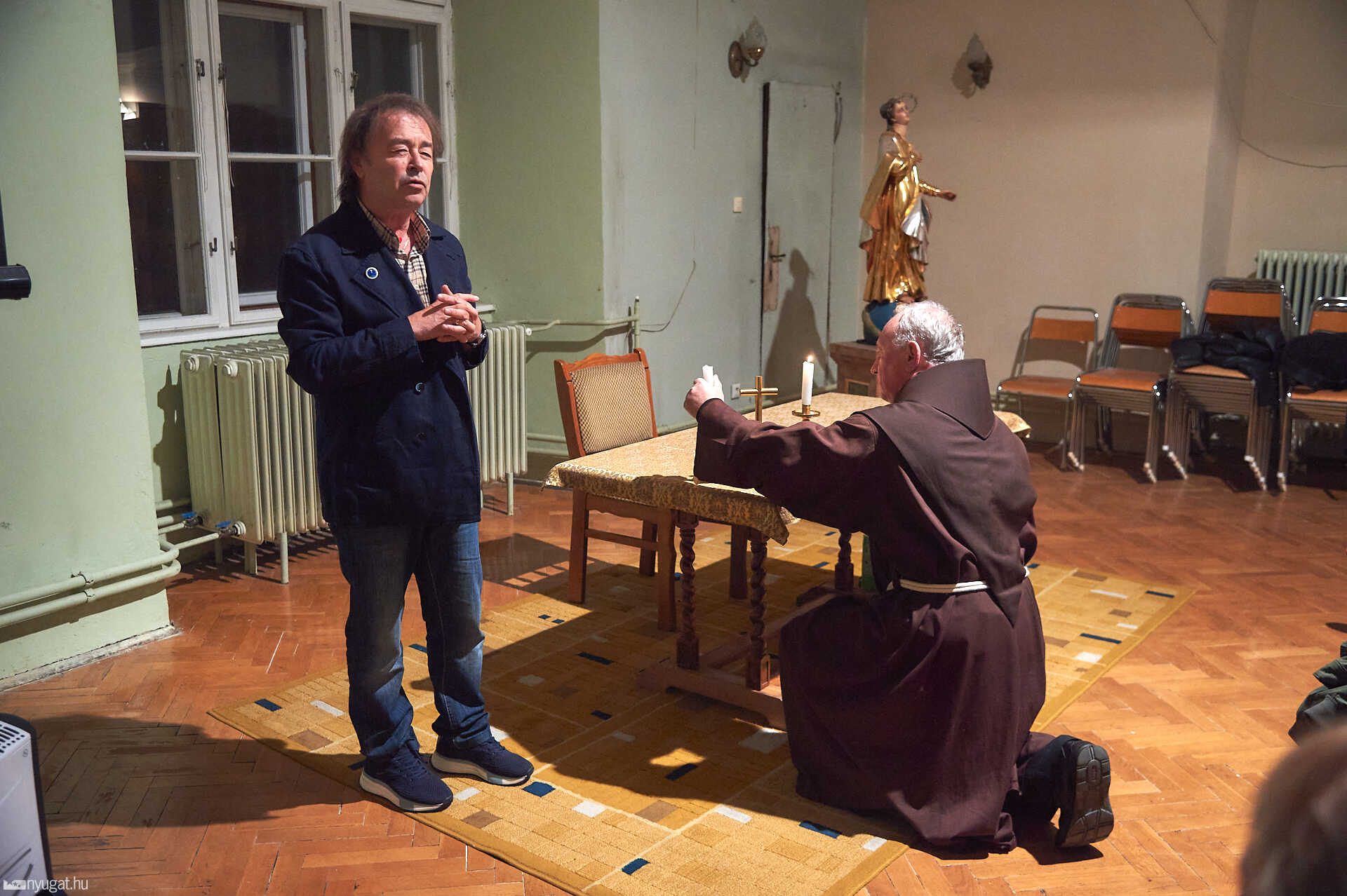 Ferences esték - Szikora Róbert