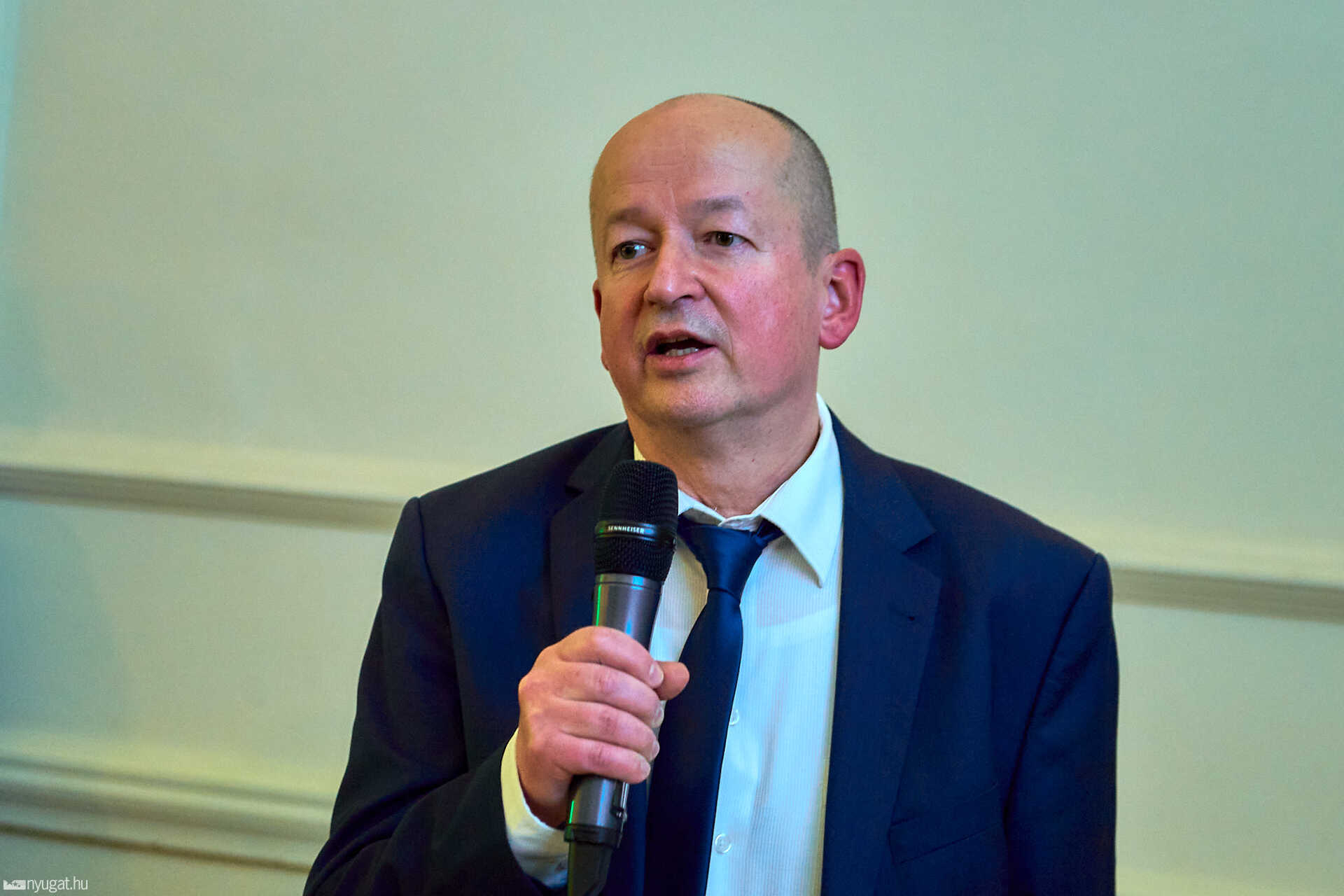 Dr. Bátor György