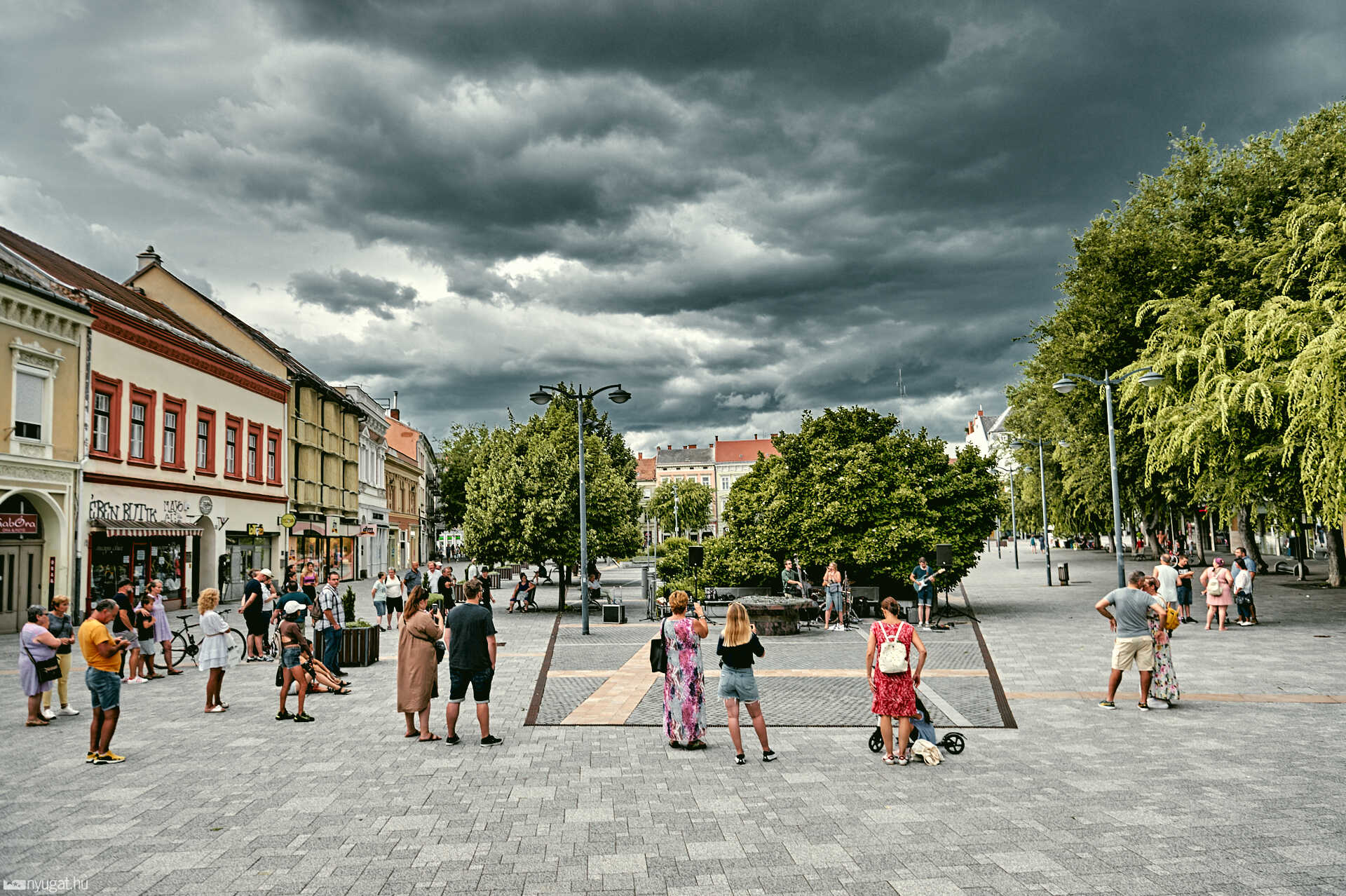 Utcaművészeti fesztivál Szombathelyen