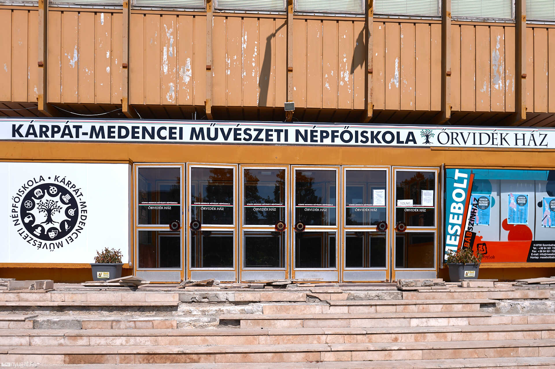 Kárpát-medencei Művészeti Népfőiskola Őrvidékház