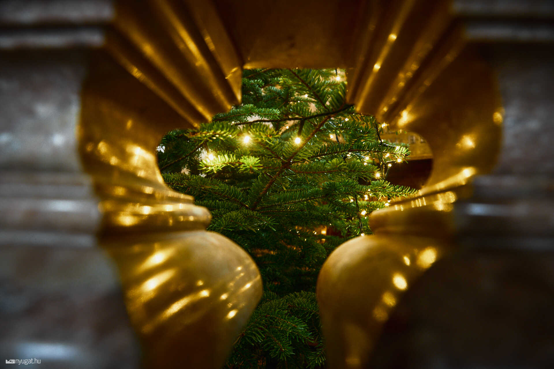 Nagytemplom karácsonyi díszítése