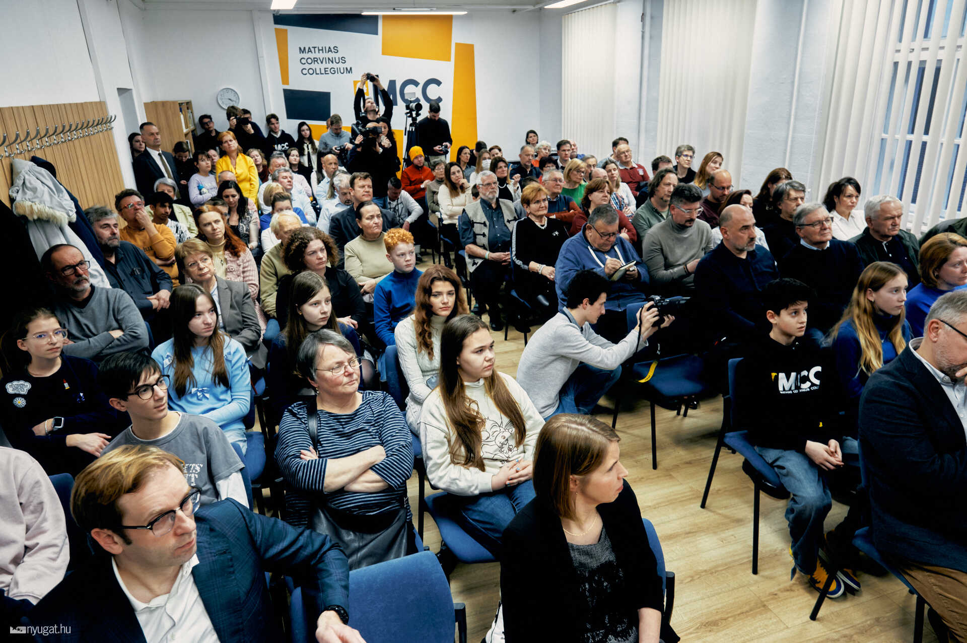 MCC sajtótájékoztató