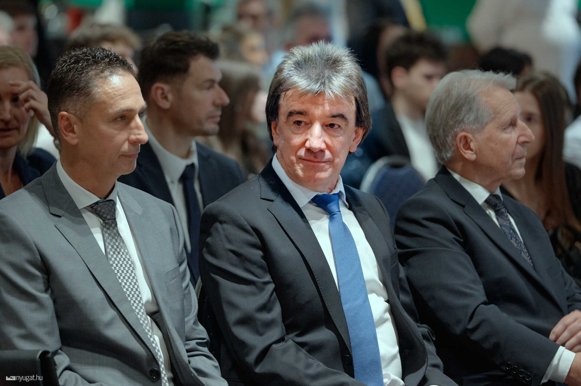 Illés akadémia szalagavató