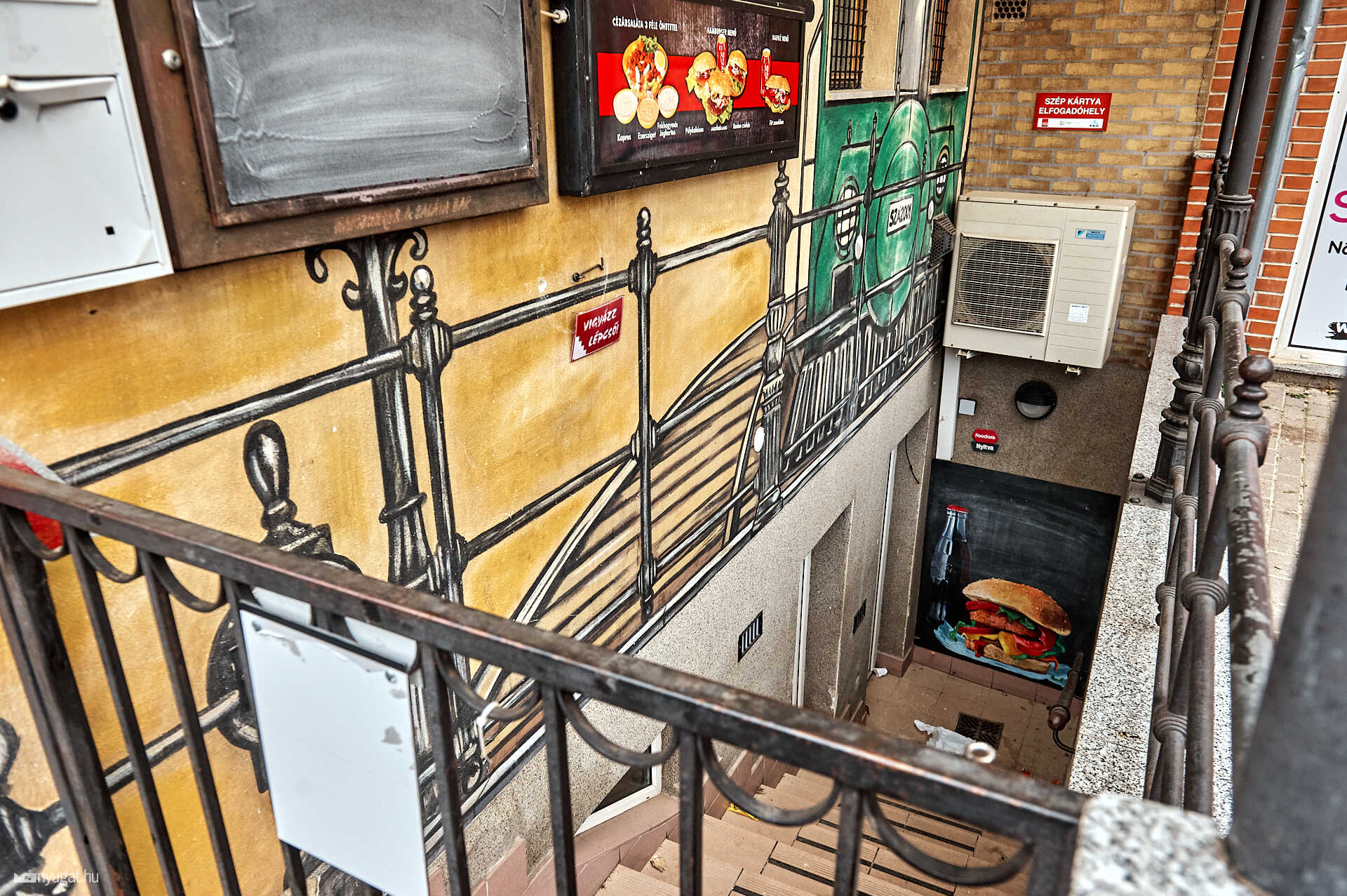 Bezárt üzletek Fő tér környéke