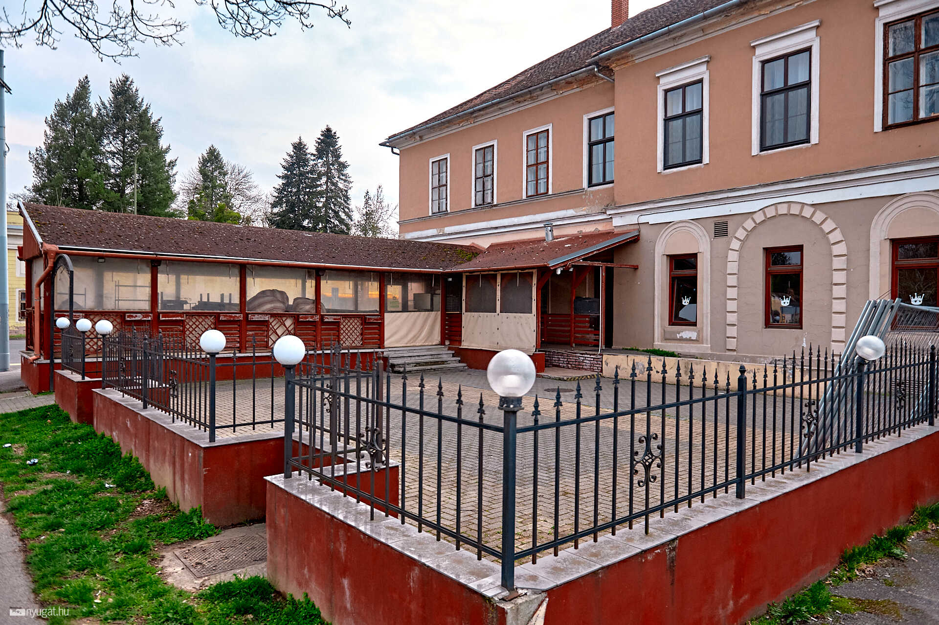 Korona étterem Körmend
