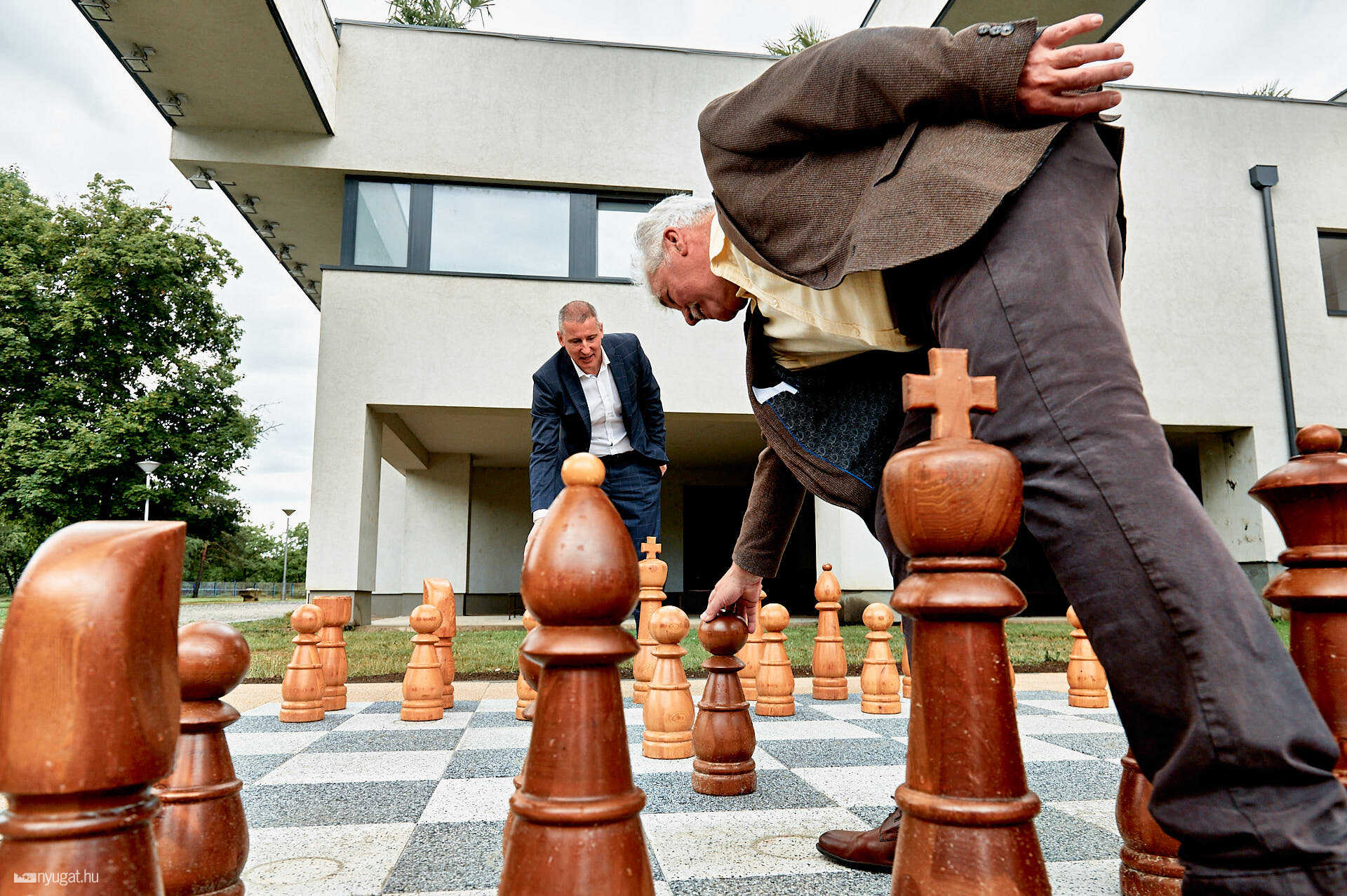 Fedett úszoda és termálfürdő bejárás