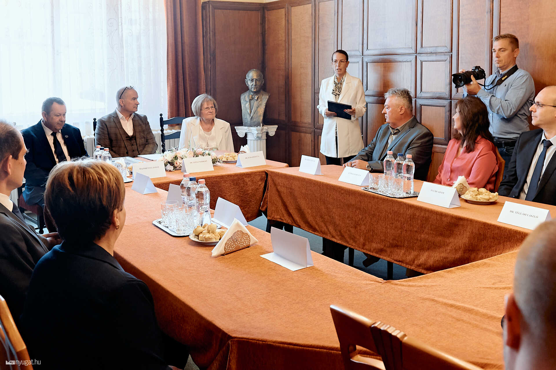 Schaffer Éva Mária kitüntetés