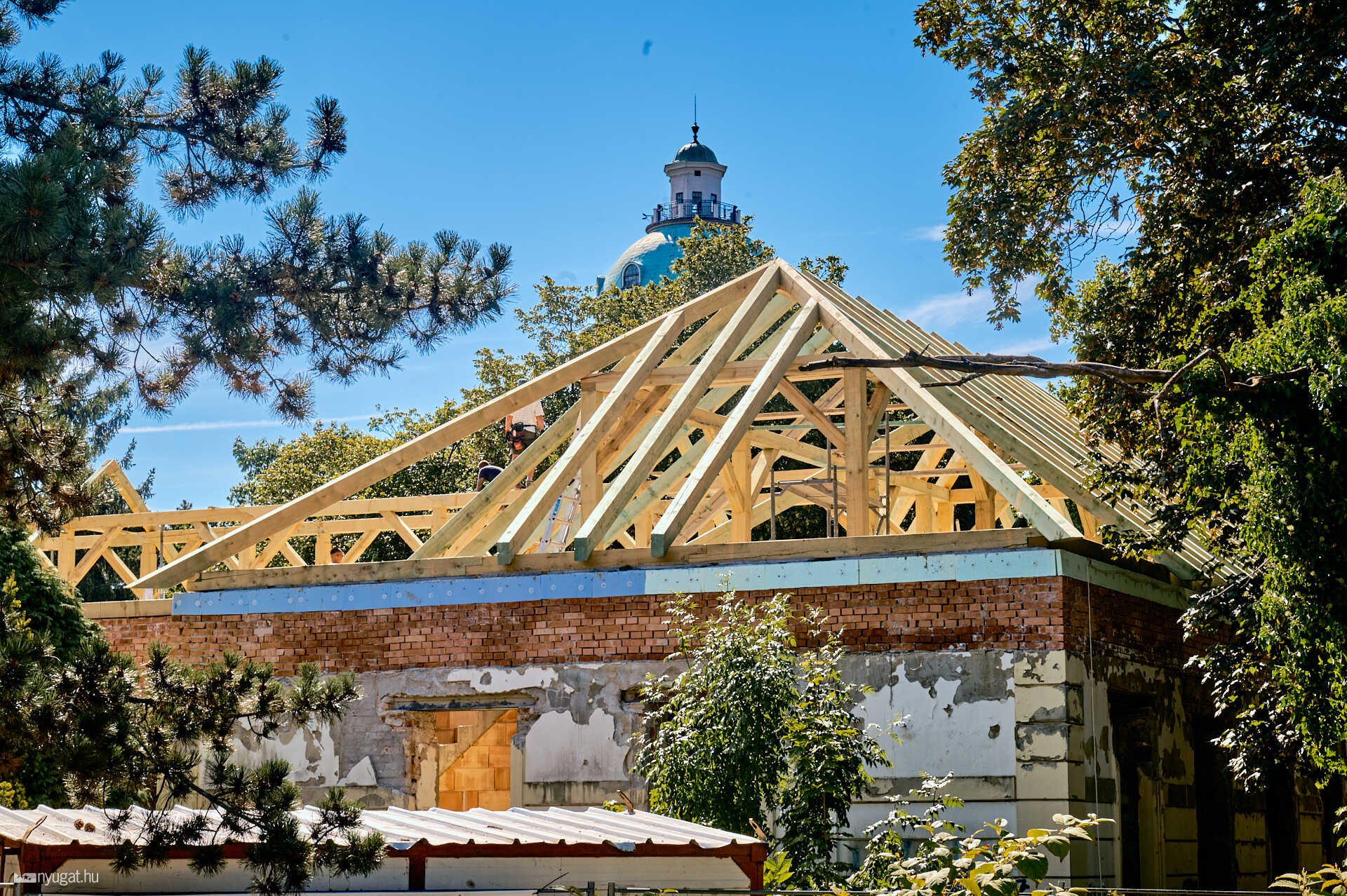 Brenner villa építkezés tetőszerkezet 2025.08.26.