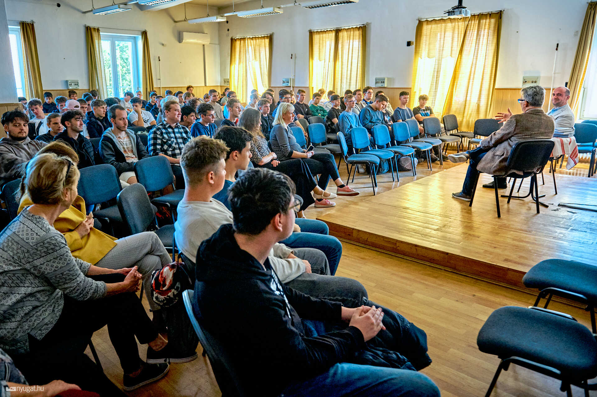 Nyáry Krisztián előadás a gépipariban