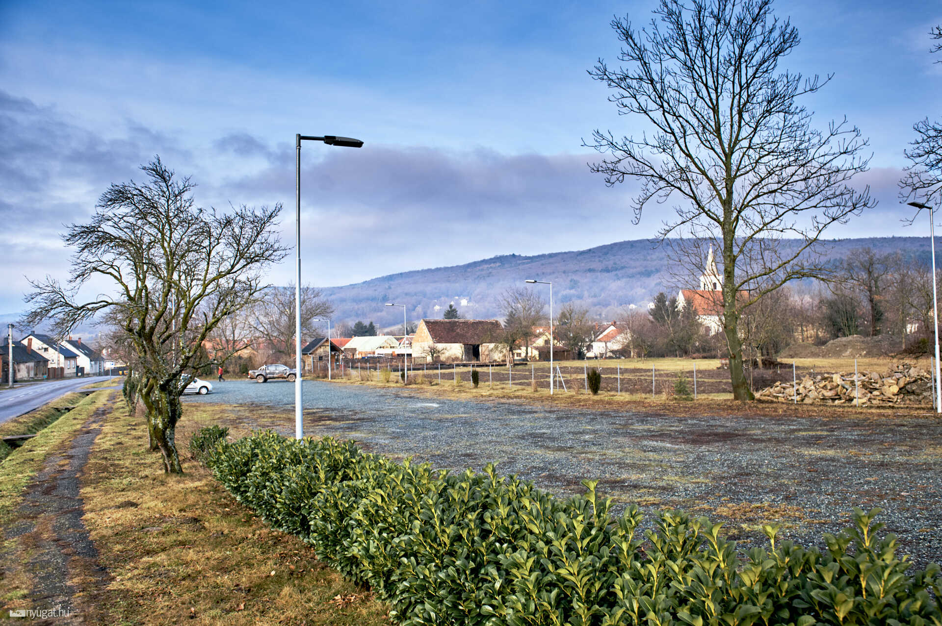 Bozsok parkoló azbeszt