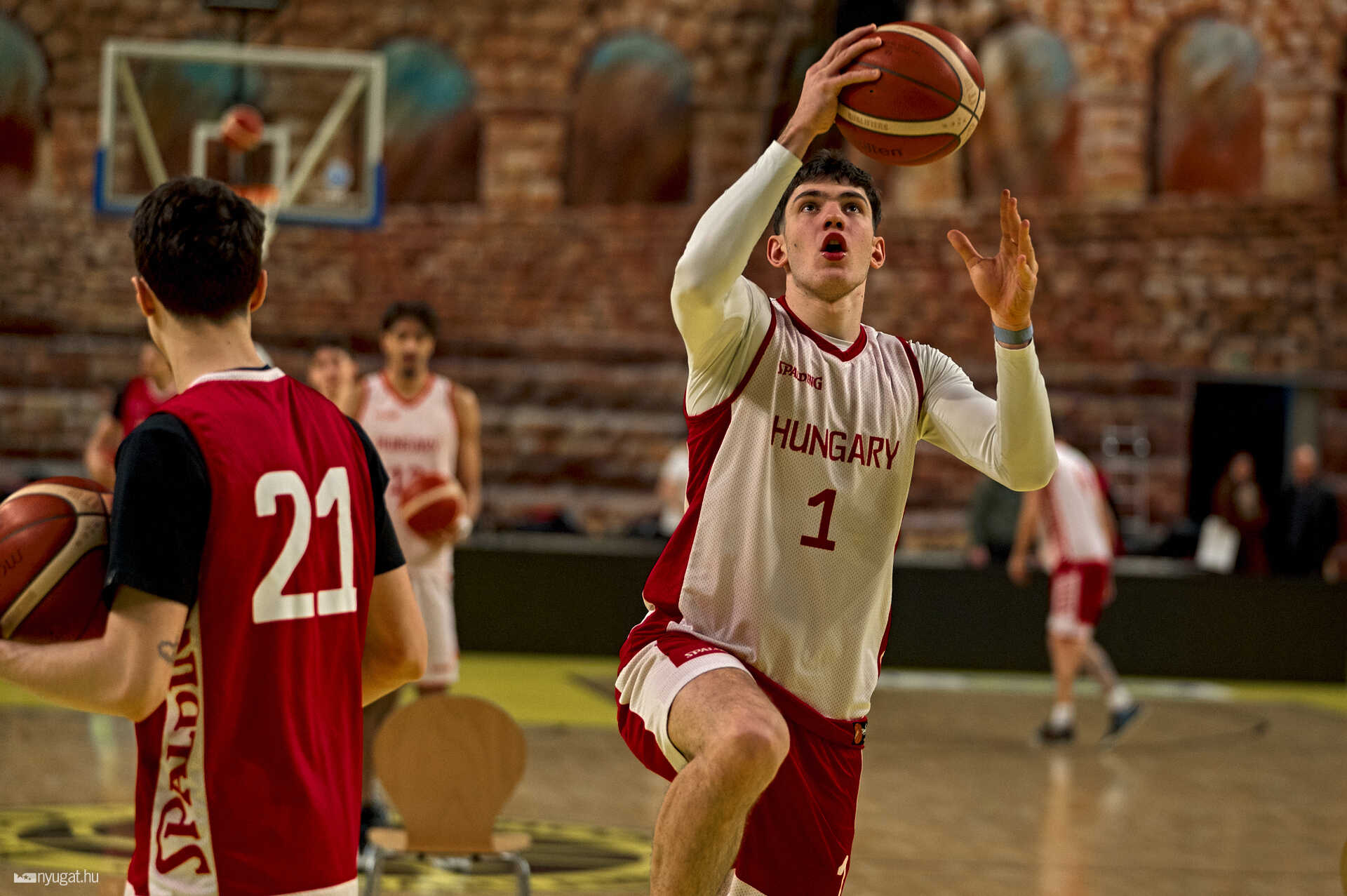 Falco sajtónyilvános edzés 2026