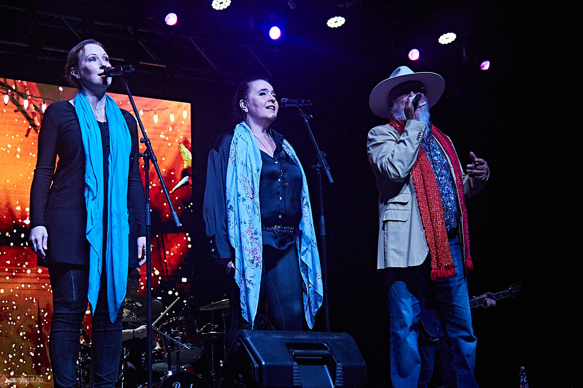 Apostol koncert az Agorában