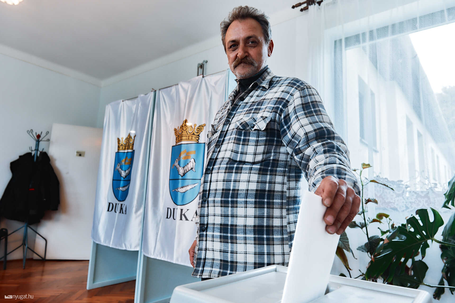 Szavazás Dukán