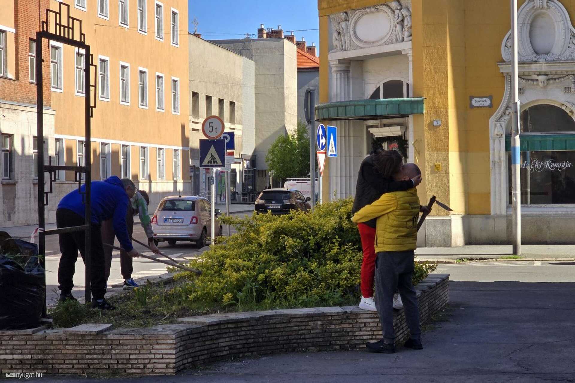 Közösségi kert a szombathelyi Savaria Szállónál 