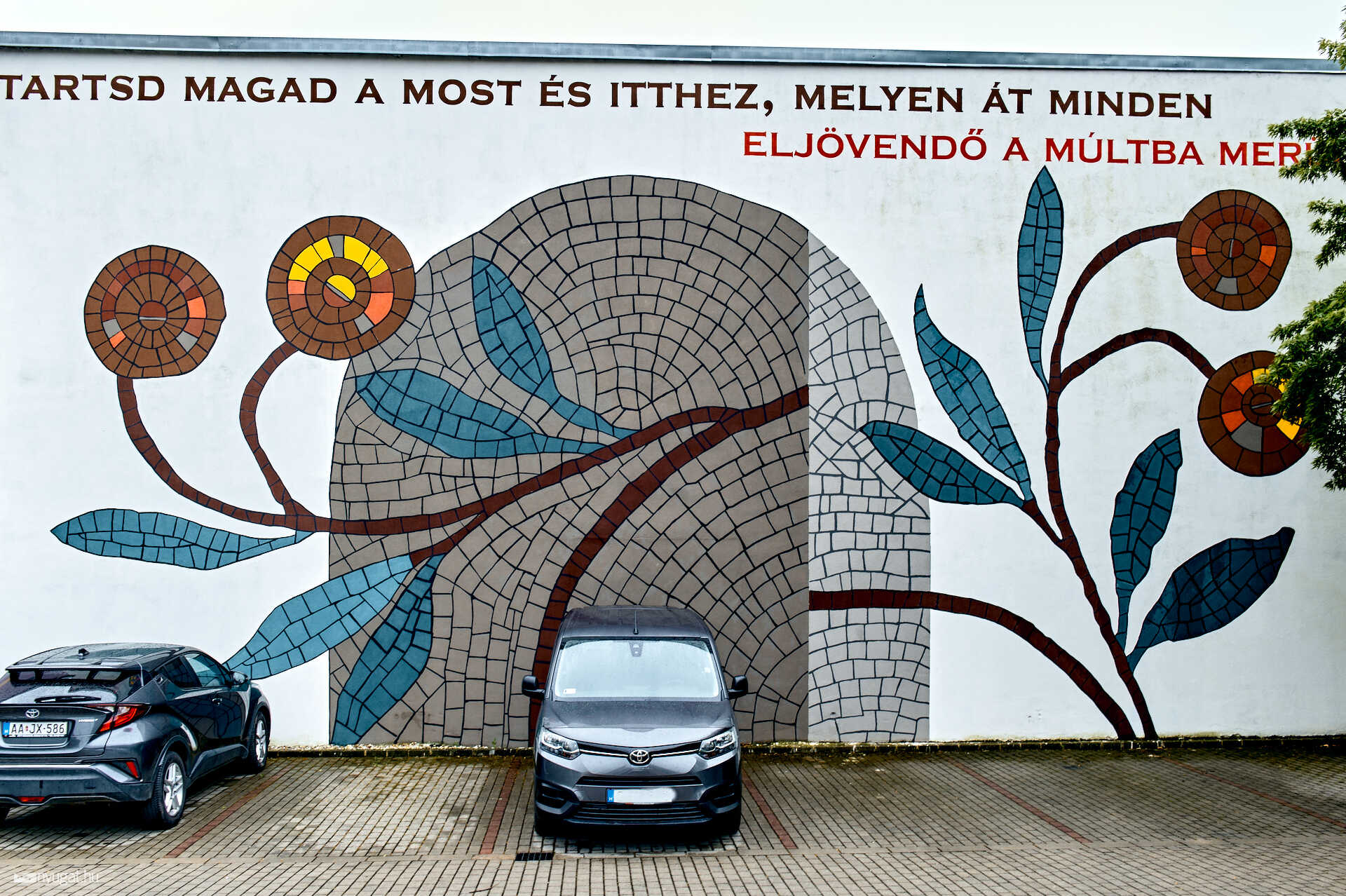Bloomsday muráliák Szombathelyen