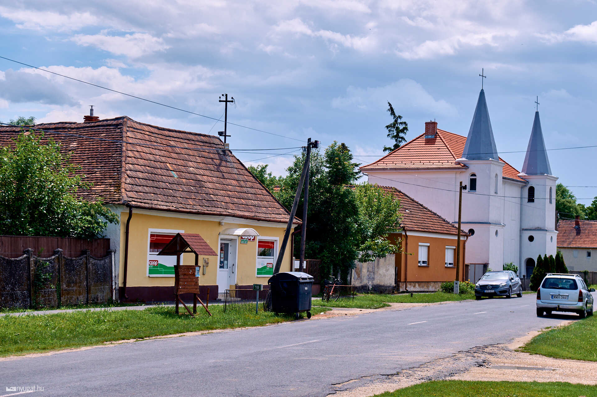 Tompaládony faluriport