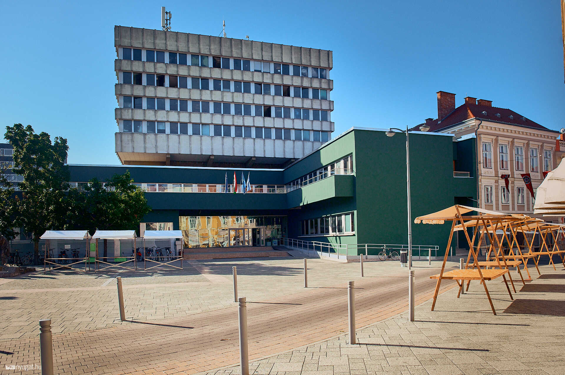 Városháza előtti tér