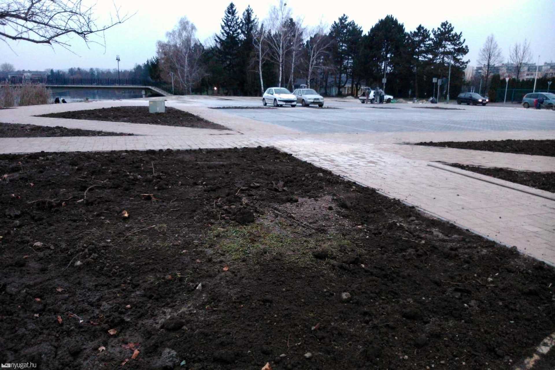 Csónakázótó