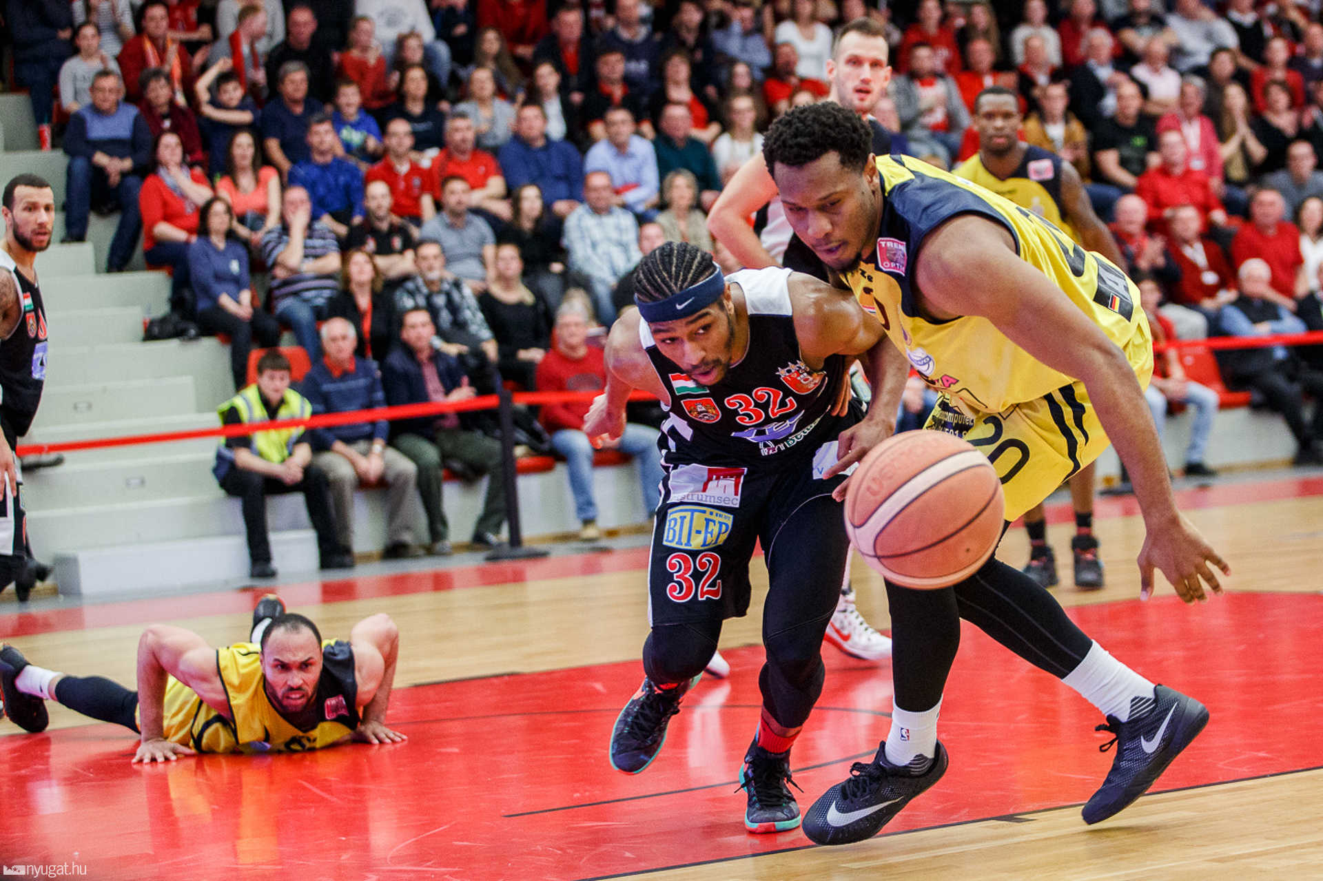 Egis Körmend – Falco KC Szombathely NB I-es kosárlabda-mérkőzés	