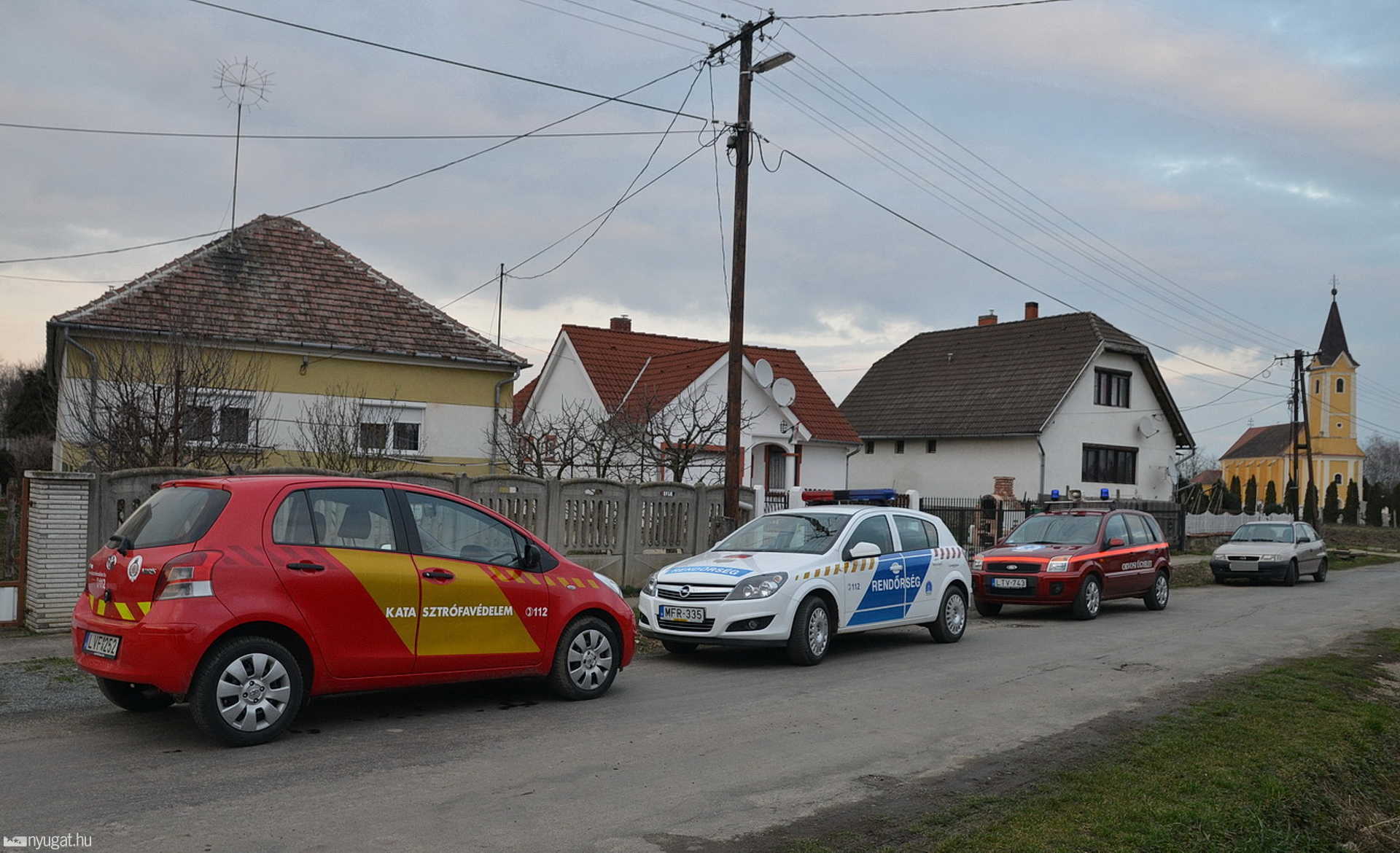 Meghalt a kertben rakott tűzbe beleeső 74 éves asszony Vasszécsenyben