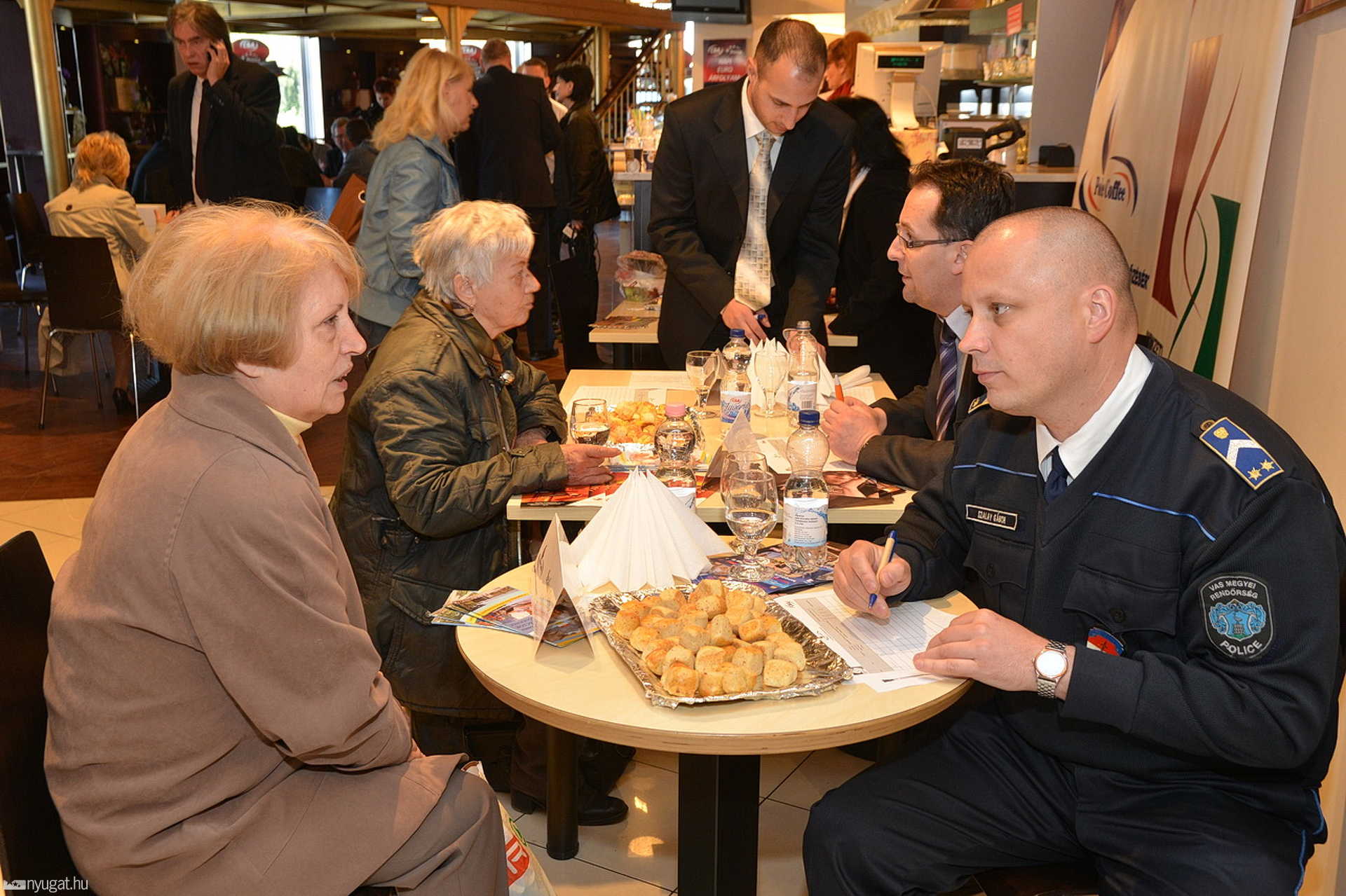 Police Coffee Szombathelyen