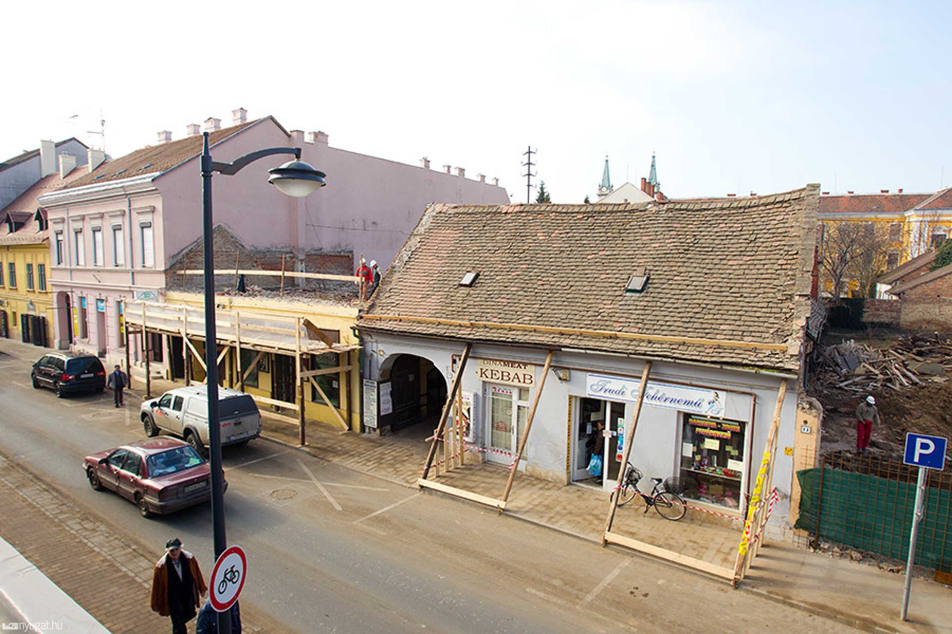 Kőszegi utca bontás
