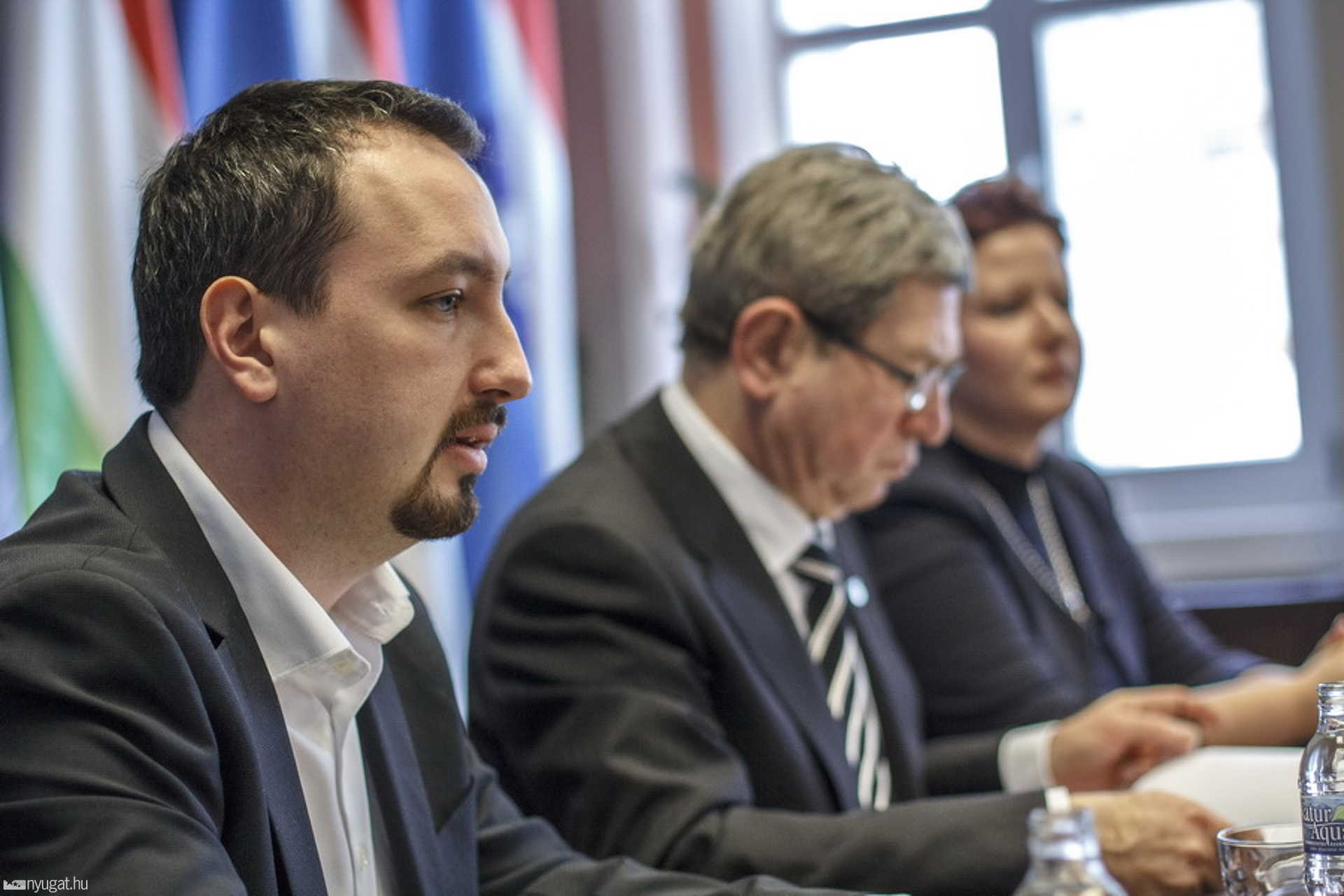 Puskás Tivadar és Lazáry Viktor - Sajtótájékoztató 2013 január 30.