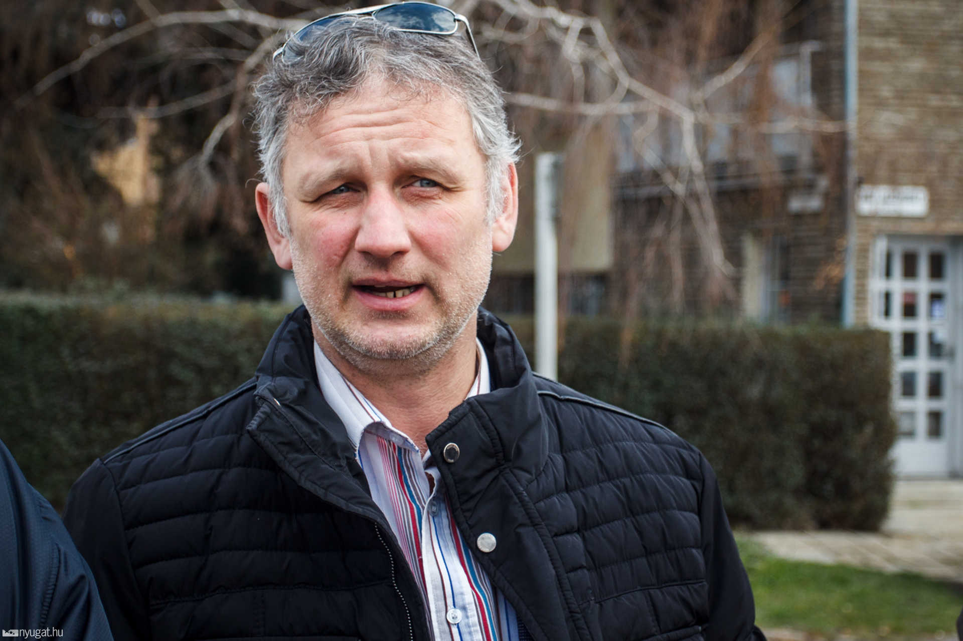 Sajtótájékoztató a Nagy Lajos király utcában