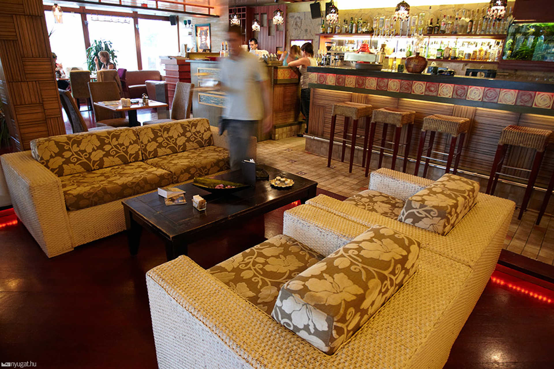Café Móló étterem
