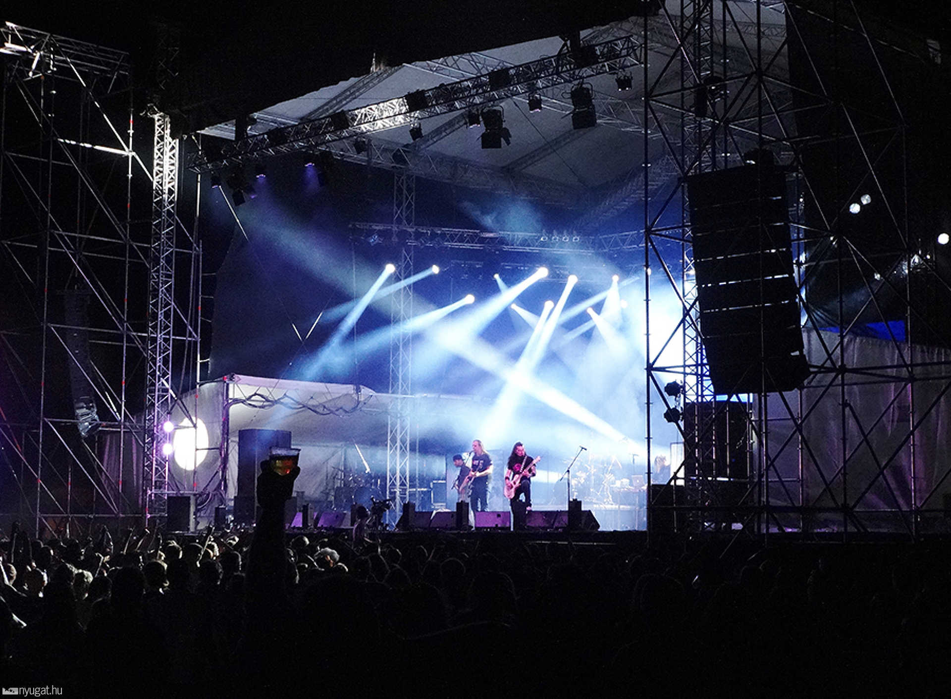 SZIN 2013