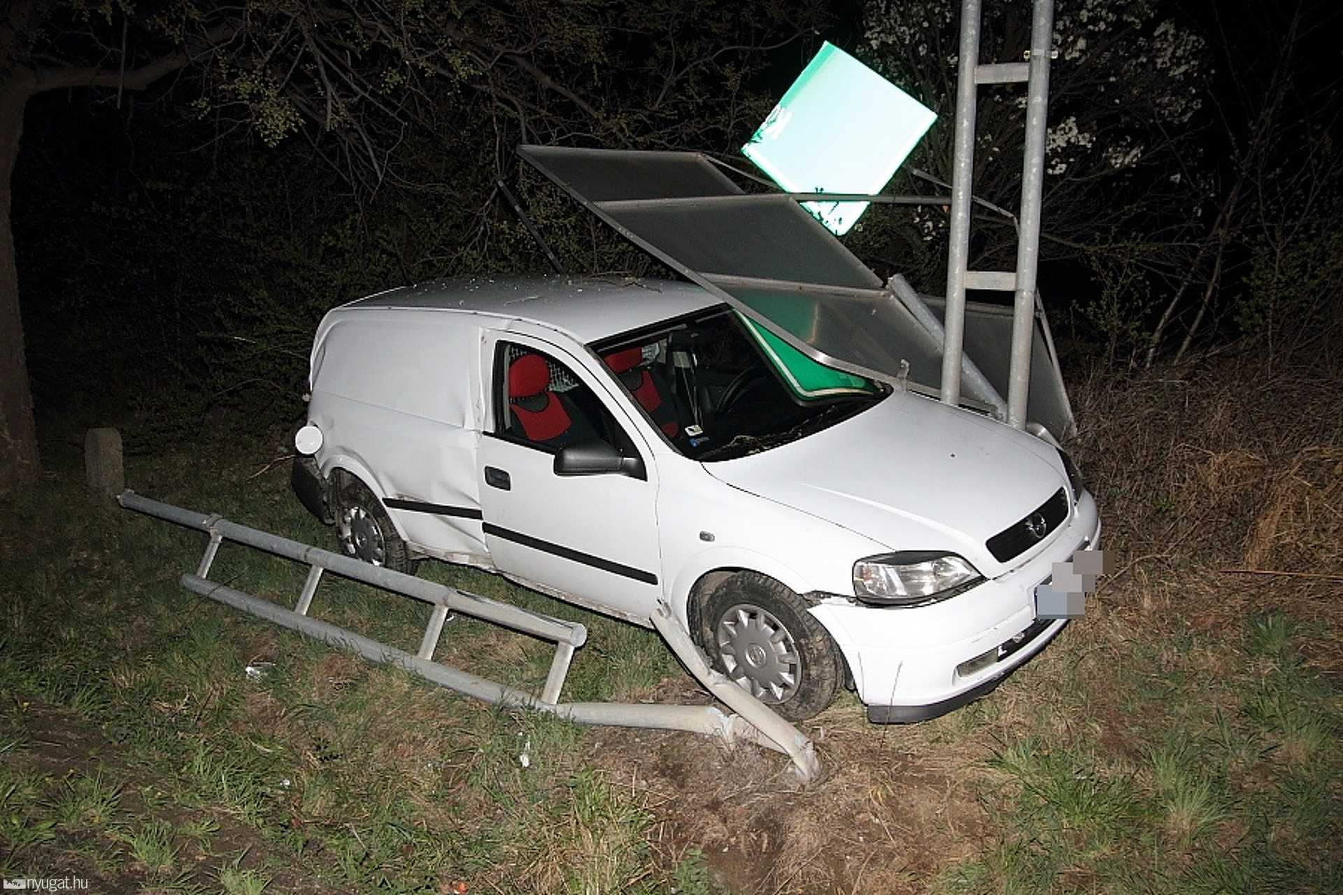 Baleset a 87-es úton Szombathely határában