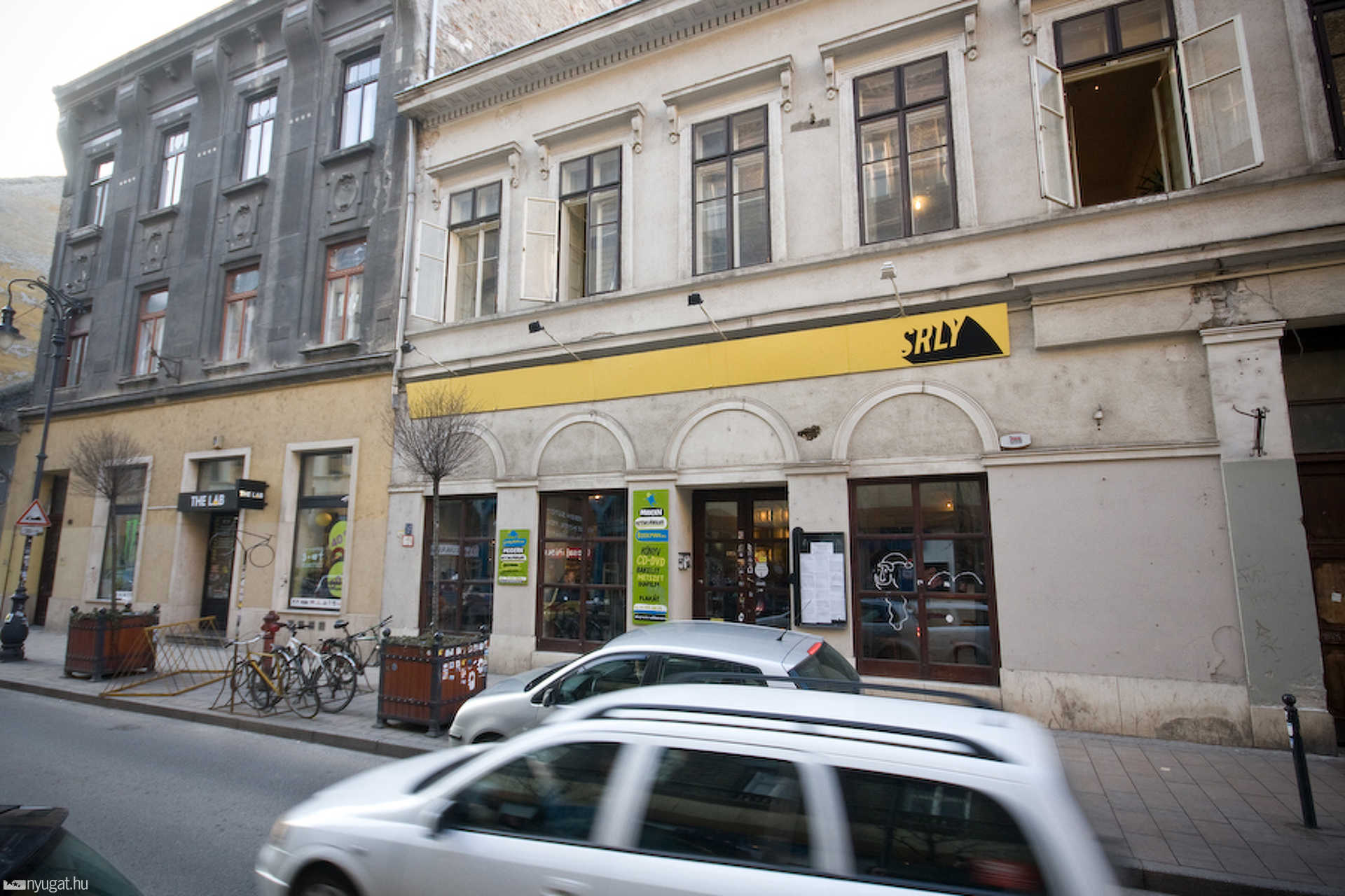 Sirály, Budapest