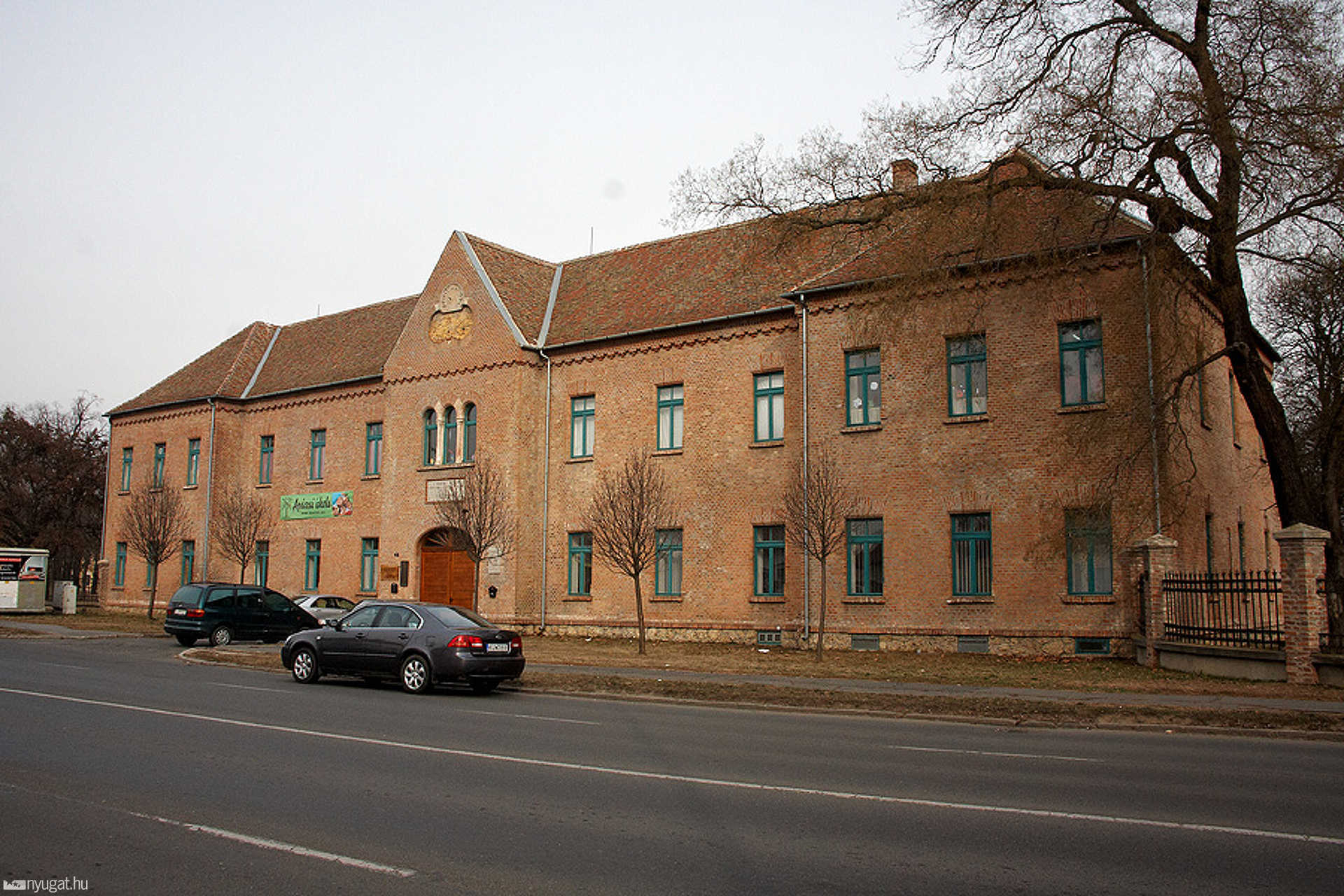 Apáczai Waldorf Általános Iskola és Alapfokú Művészetoktatási Intézmény