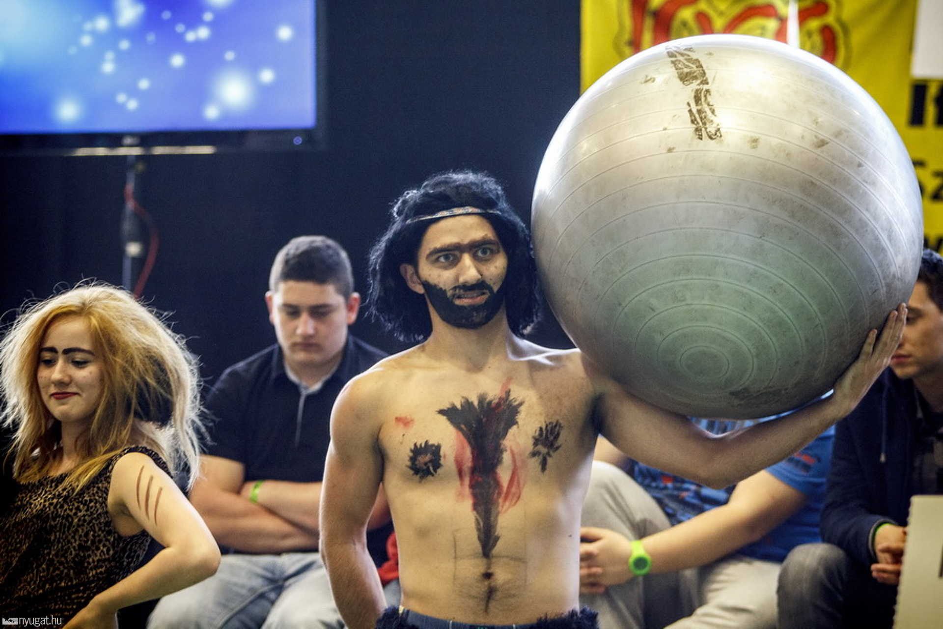 Divat és sportágbemutató - aludj máskor