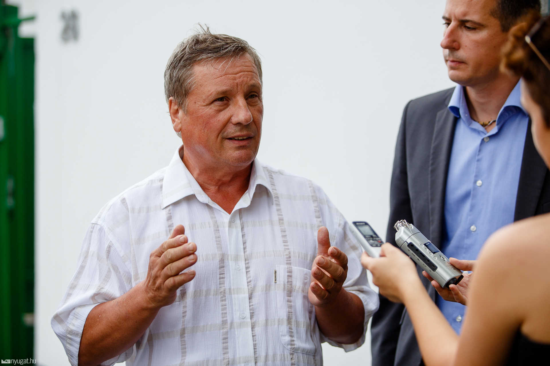 MSZP sajtótájékoztató a Falco-gyárnál