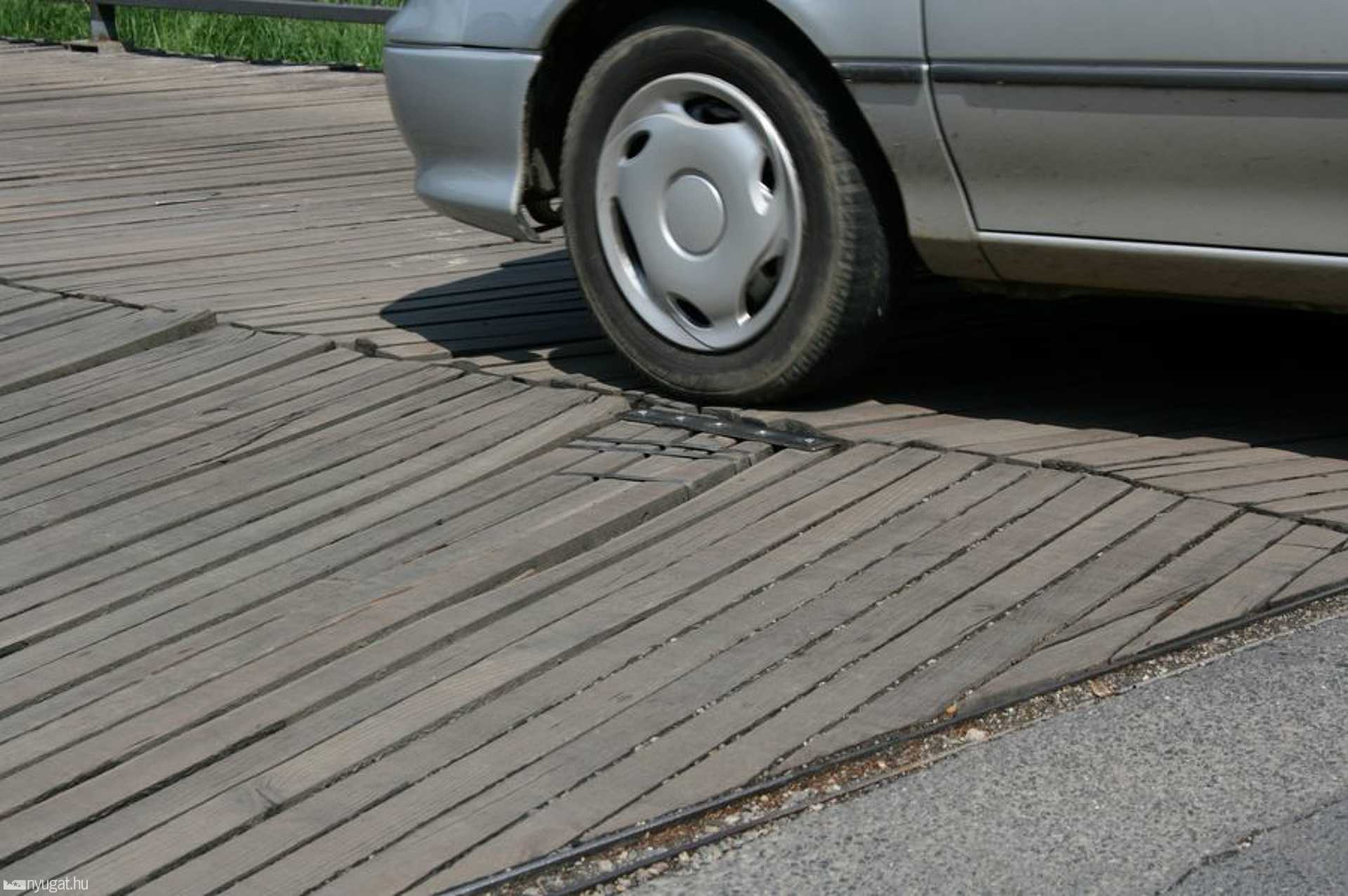 Aranypatak hídja