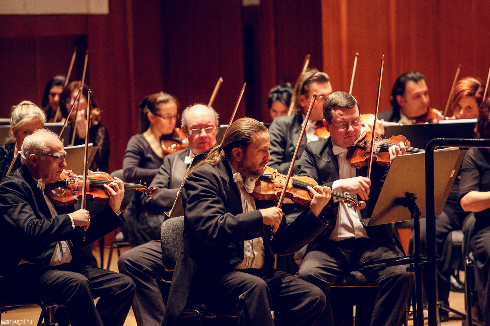 Nemzeti Filharmonikus Zenekar koncertje a Bartók Teremben
